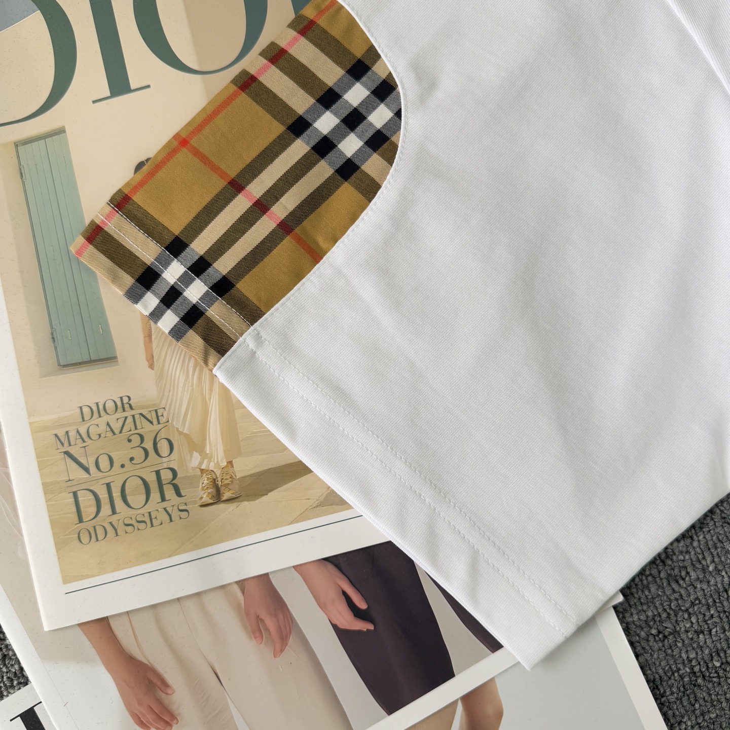 Burberry BURBERRY/巴宝莉 高品质320克圆领短袖T恤