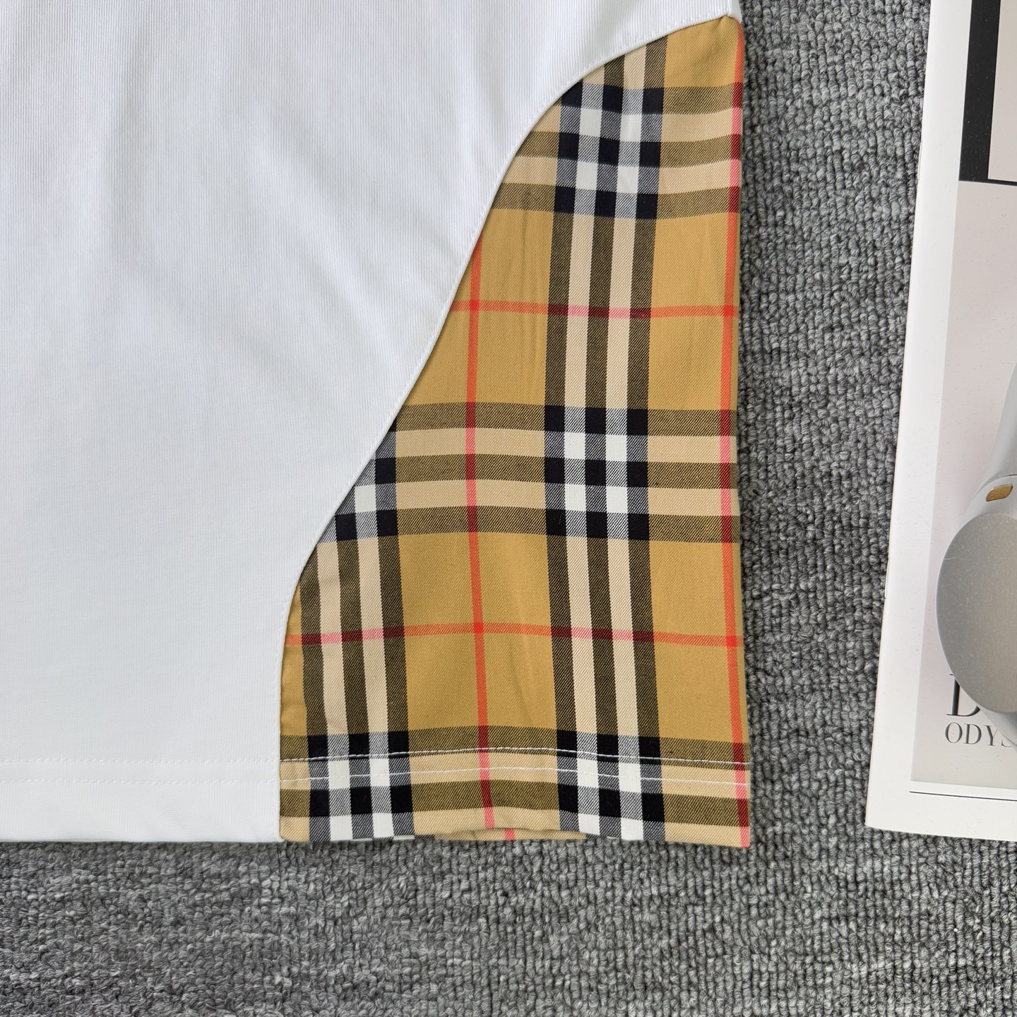 Burberry BURBERRY/巴宝莉 高品质320克圆领短袖T恤