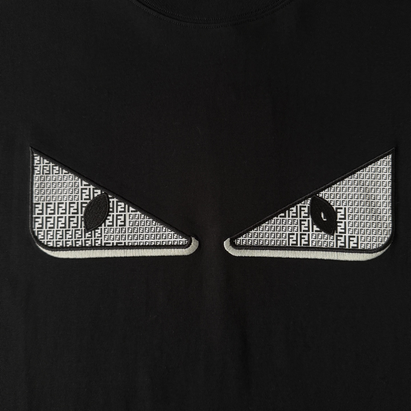 Fendi FENDI/芬迪 高品质320克圆领短袖T恤