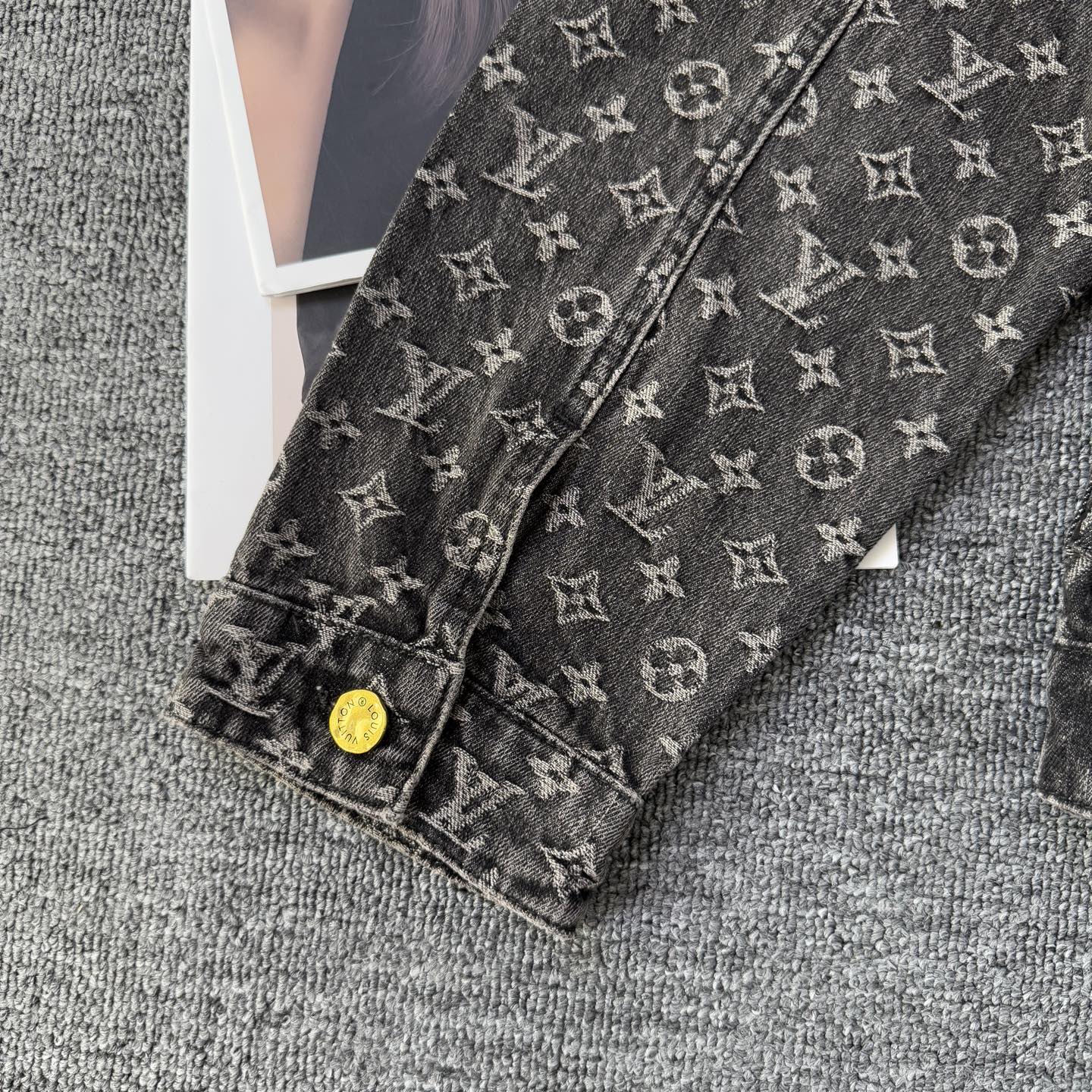 Louis Vuitton Louis vuitton & 路易威登LV×NIGO 老花满印拼接棋盘格牛仔外套