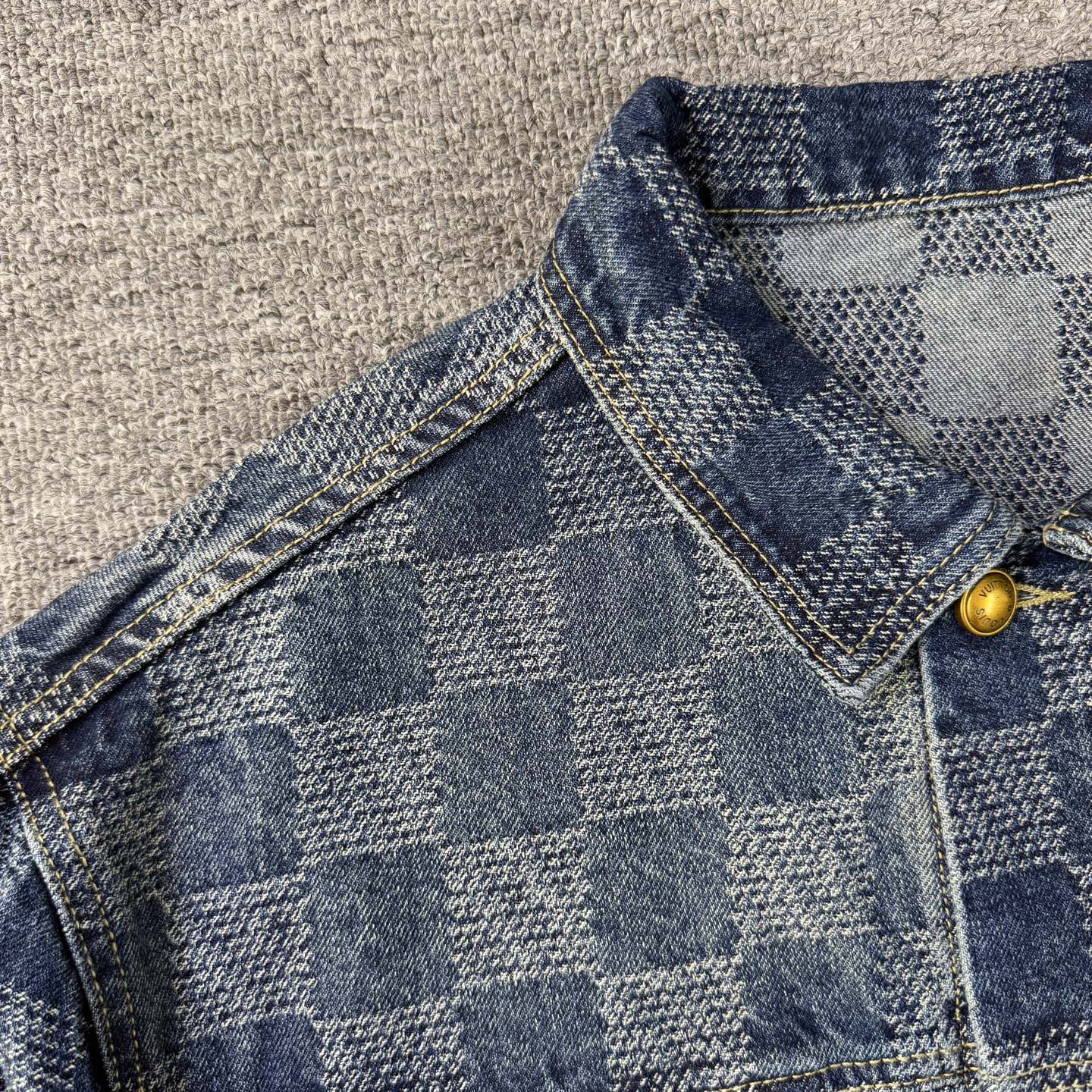 Louis Vuitton Louis Vuitton 路易威登2026新款LV棋盘格水洗牛仔外套