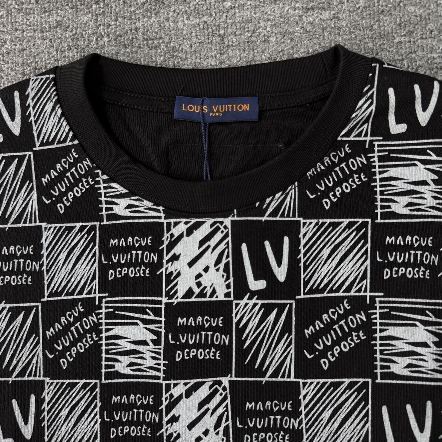 Louis Vuitton LOUIS VUITTON/路易威登LV 2026新款 棋盘格印花短袖圆领T恤