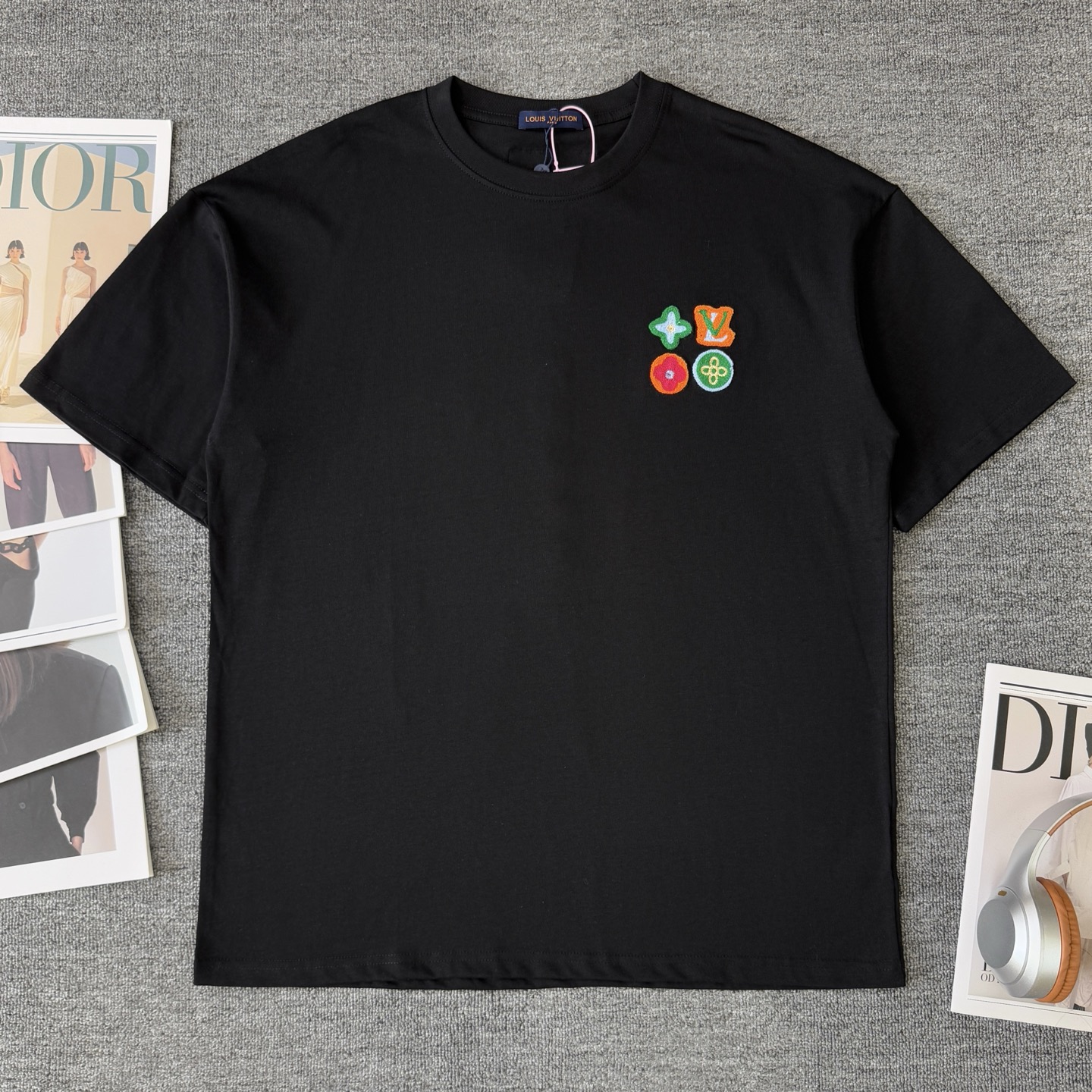 Louis Vuitton LOUIS VUITTON/路易威登LV 新款多巴胺logo刺绣款短袖圆领T恤