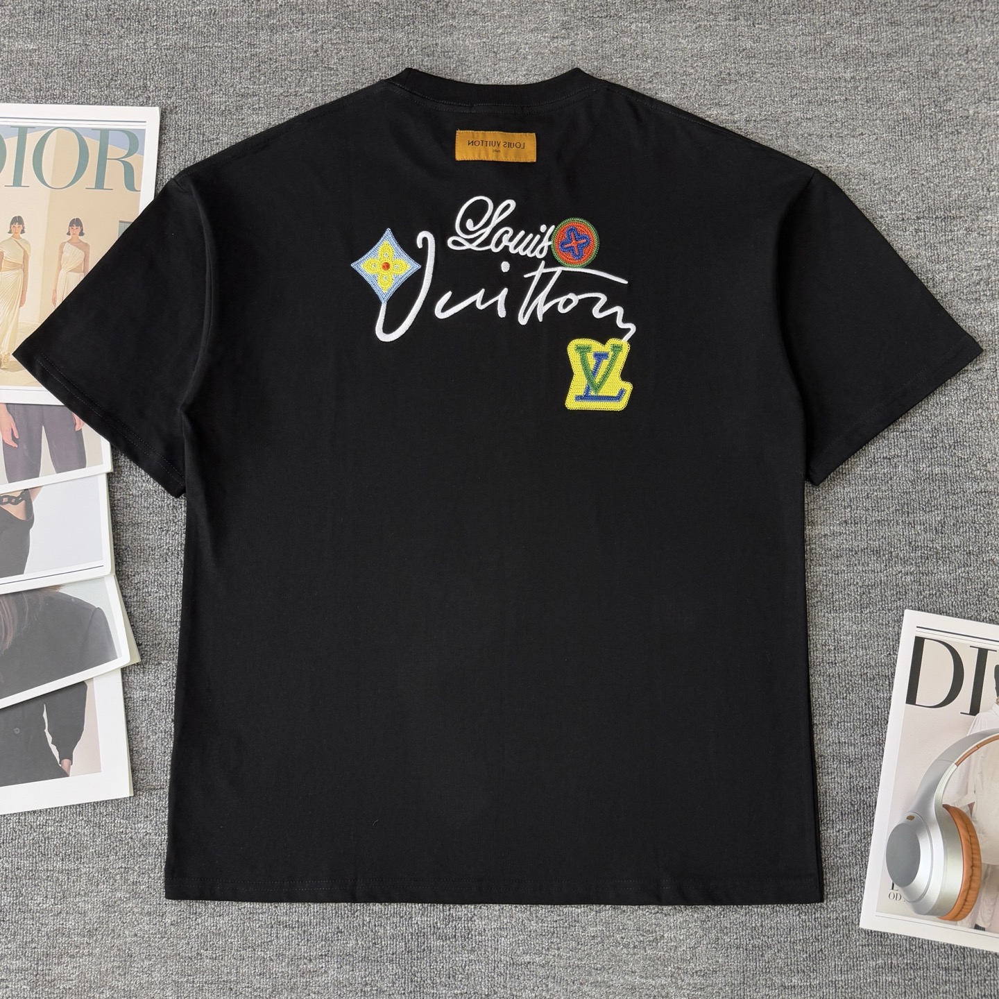 Louis Vuitton LOUIS VUITTON/路易威登LV 25ss前后刺绣花卉字母圆领短袖T恤