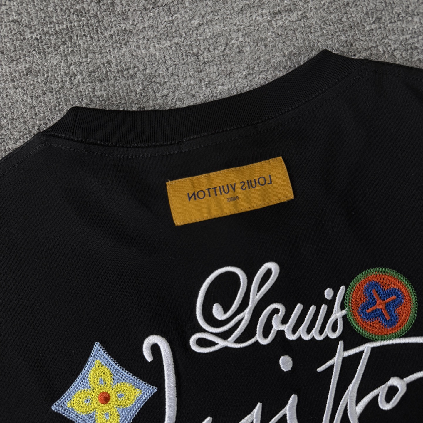Louis Vuitton LOUIS VUITTON/路易威登LV 25ss前后刺绣花卉字母圆领短袖T恤
