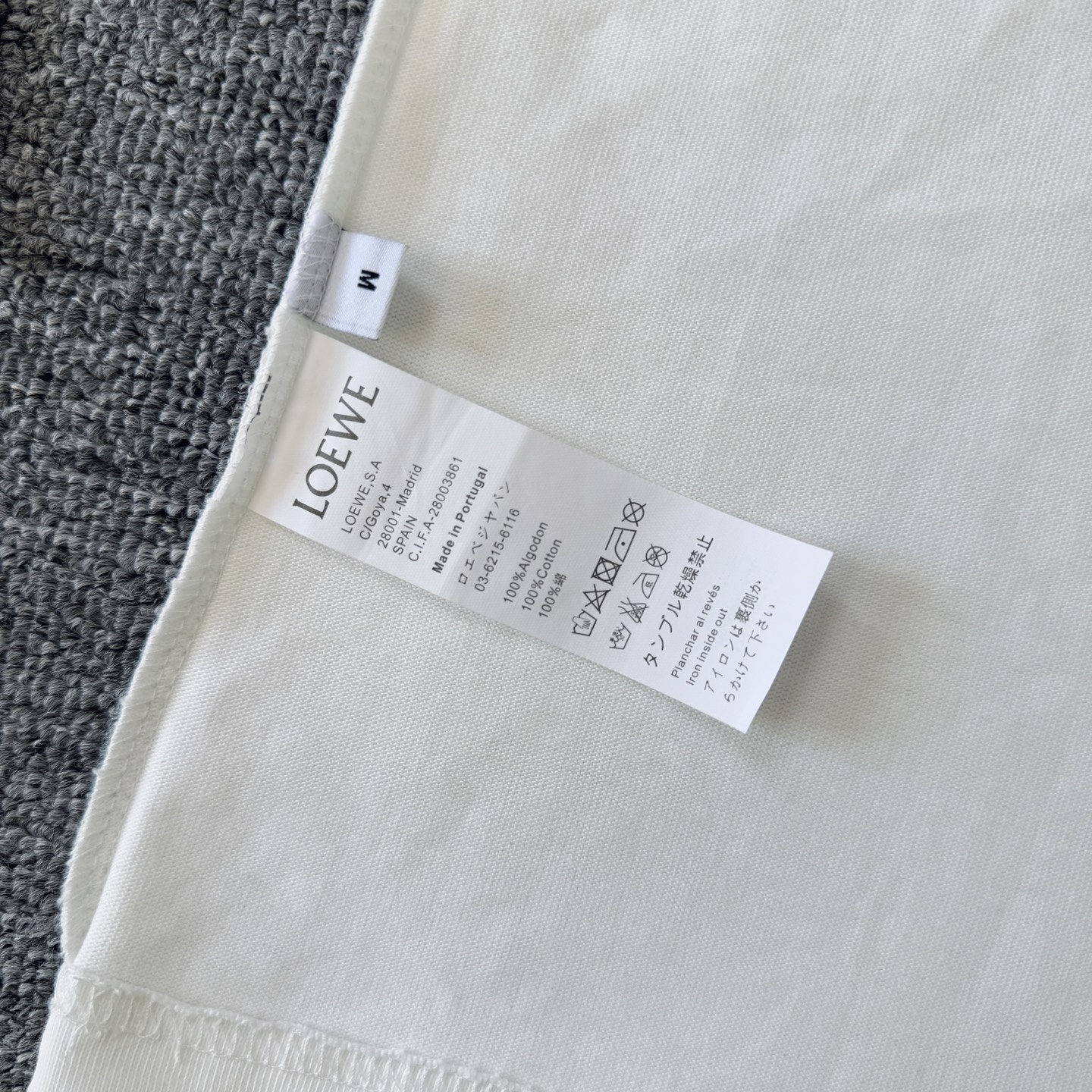 Loewe 罗意威L0EWE 款极简纯色logo刺绣圆领短袖T恤