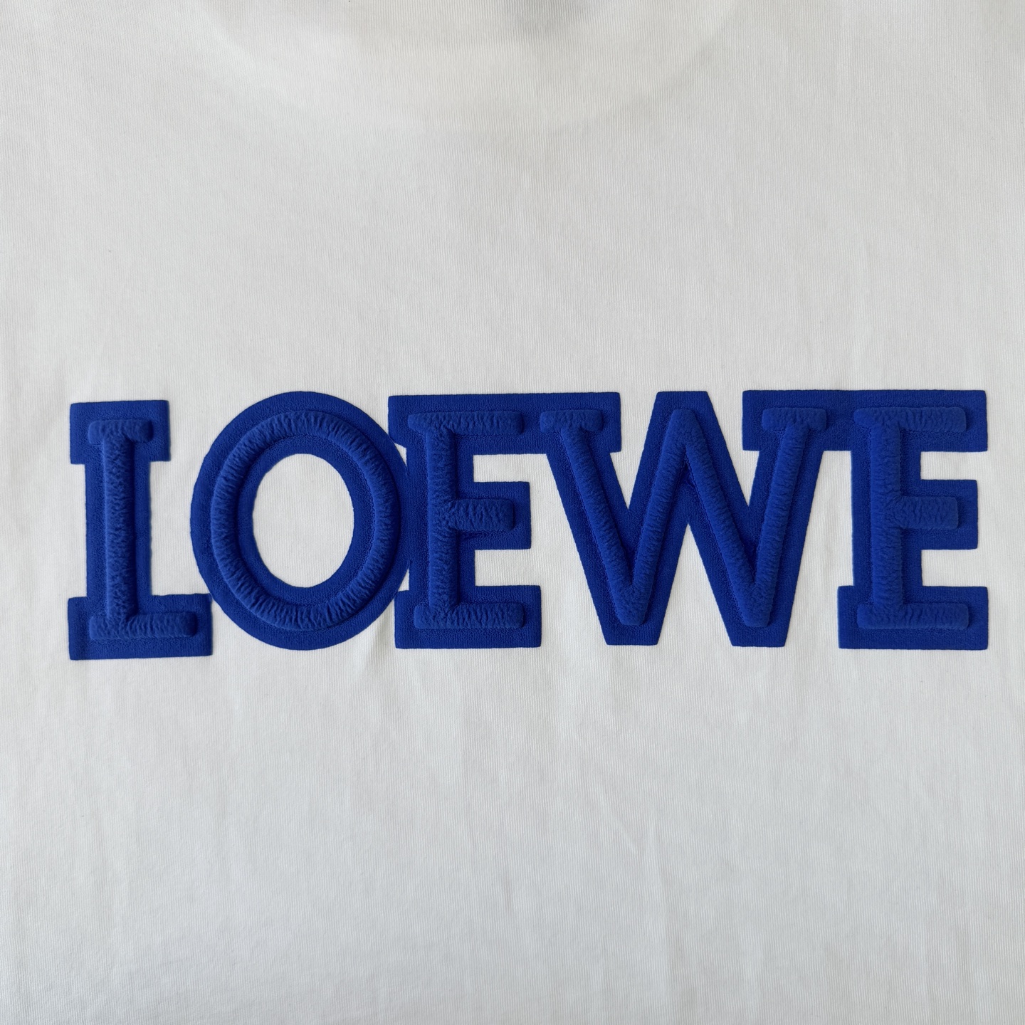 Loewe LOEWE罗意威 26SS新款3D发泡 字母立体做旧磨破圆领T恤短袖