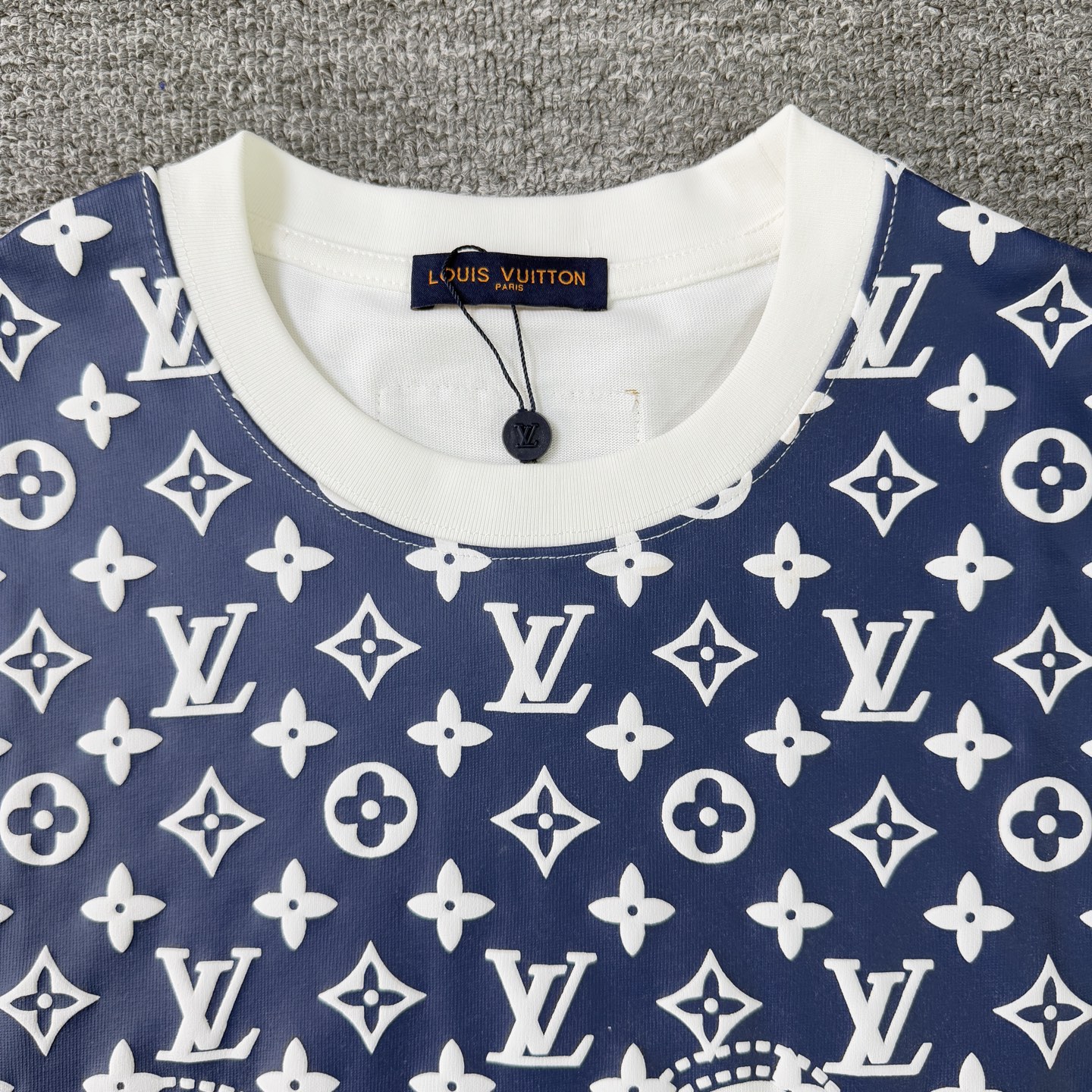 Louis Vuitton LOUIS VUITTON/路易威登LV 新款 老花满印云肩拼接短袖圆领T恤