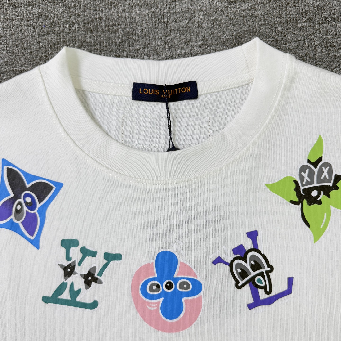Louis Vuitton LOUIS VUITTON/路易威登LV 2025新款卡通logo项链印花短袖圆领T恤