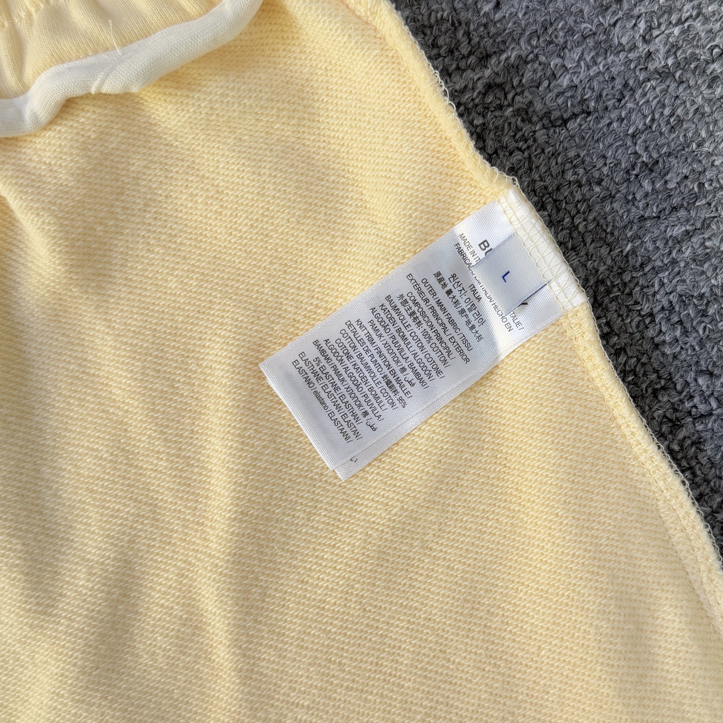 Burberry BURBERRY/巴宝莉 2026cc 轻奢主义 简约款 贴布战马 刺绣logo 男女日常通勤穿搭 休闲短裤