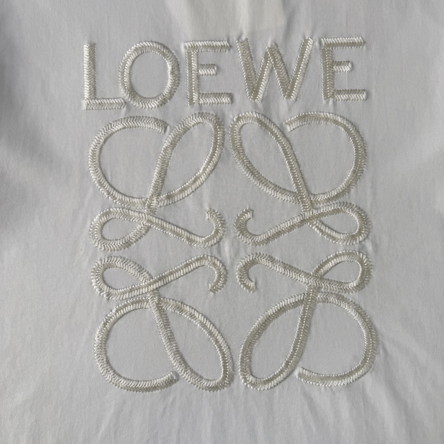 Loewe LOEWE罗意威26ss夏季新款高品质重工做旧刺绣T恤 圆领短袖