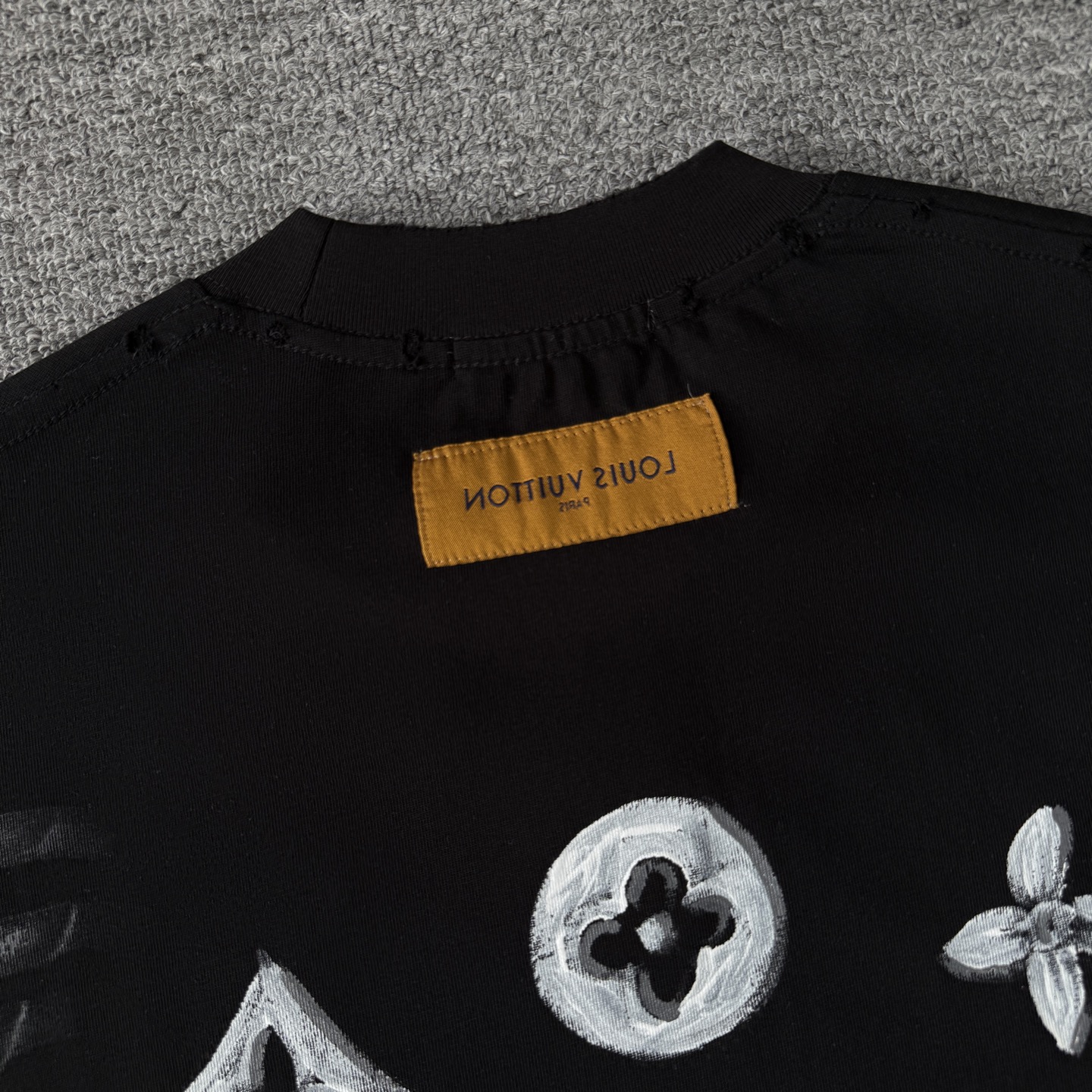 Louis Vuitton Louis vuitton路易威登LV26ss手绘涂鸦风短袖磨破圆领T恤