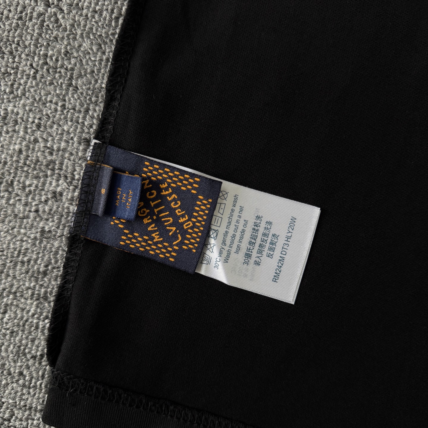 Louis Vuitton Louis vuitton路易威登LV26ss 珍珠字母短袖破洞圆领T恤