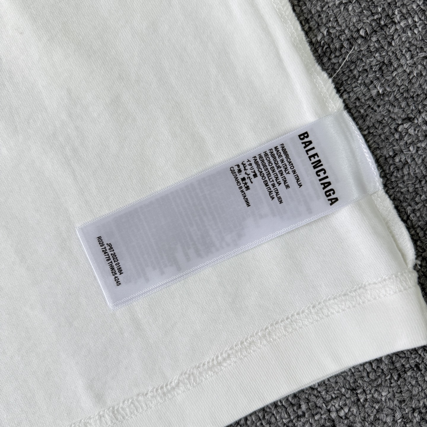 Balenciaga 巴黎世家Balenciaga26ss新款重工刺绣字母短袖圆领T恤