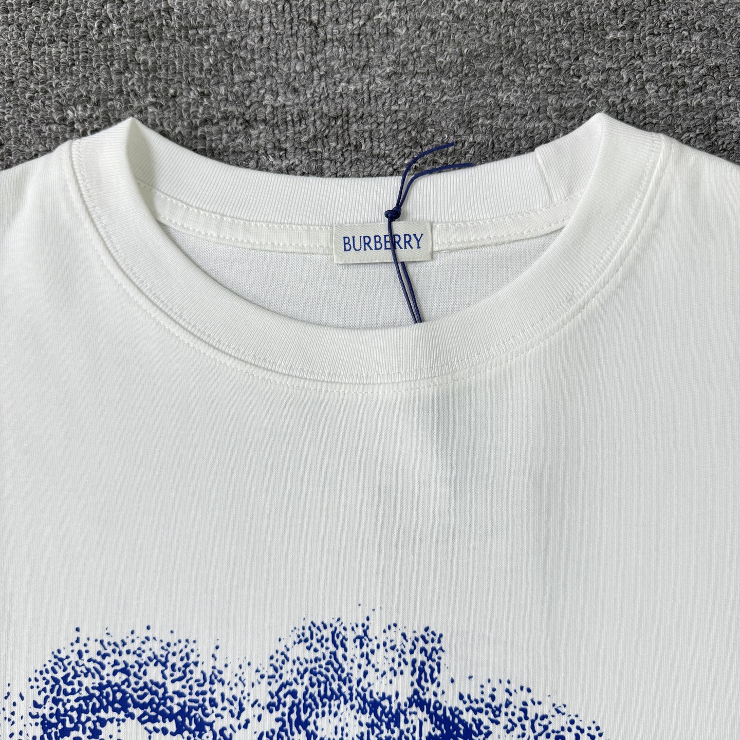 Burberry BURBERRY/巴宝莉 300克圆领短袖T恤