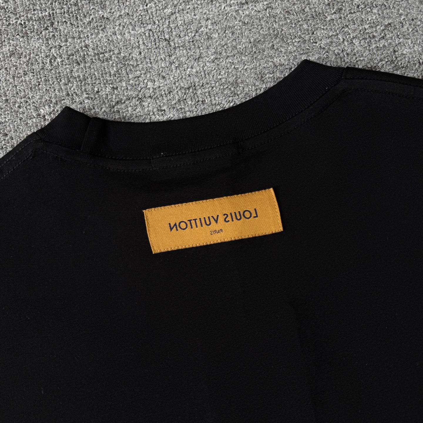 Louis Vuitton Louis Vuitton/路易威登 300克圆领短袖T恤