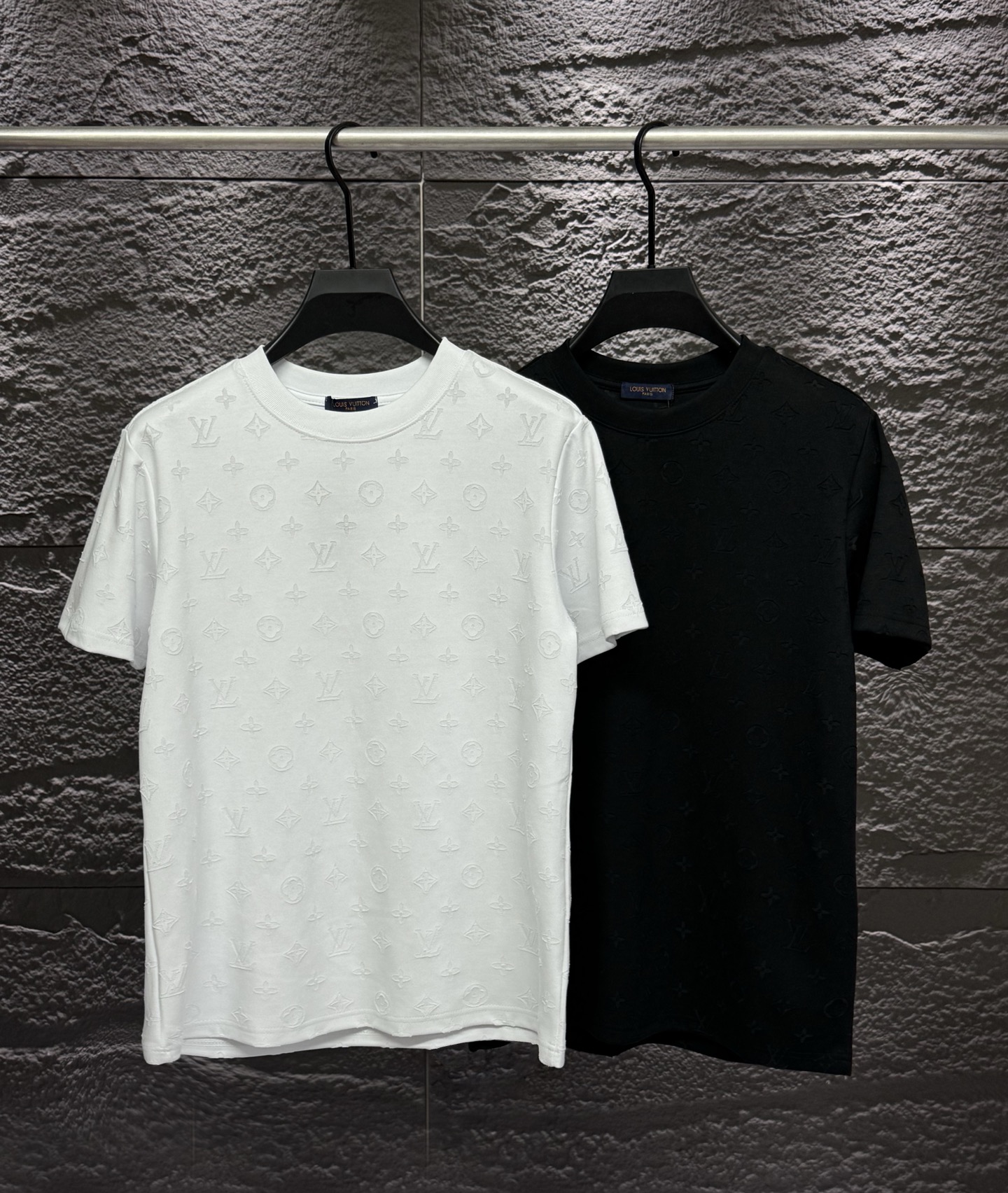 Louis Vuitton T-Shirt 02466