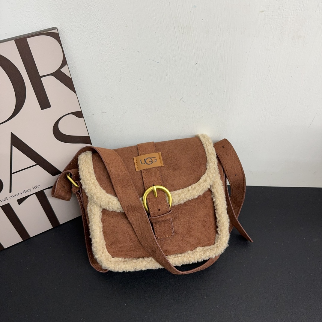 路易威登 Louis Vuitton 高定典藏名品高定成衣时装外套连衣裙衬衫T恤 #5D942A08 4