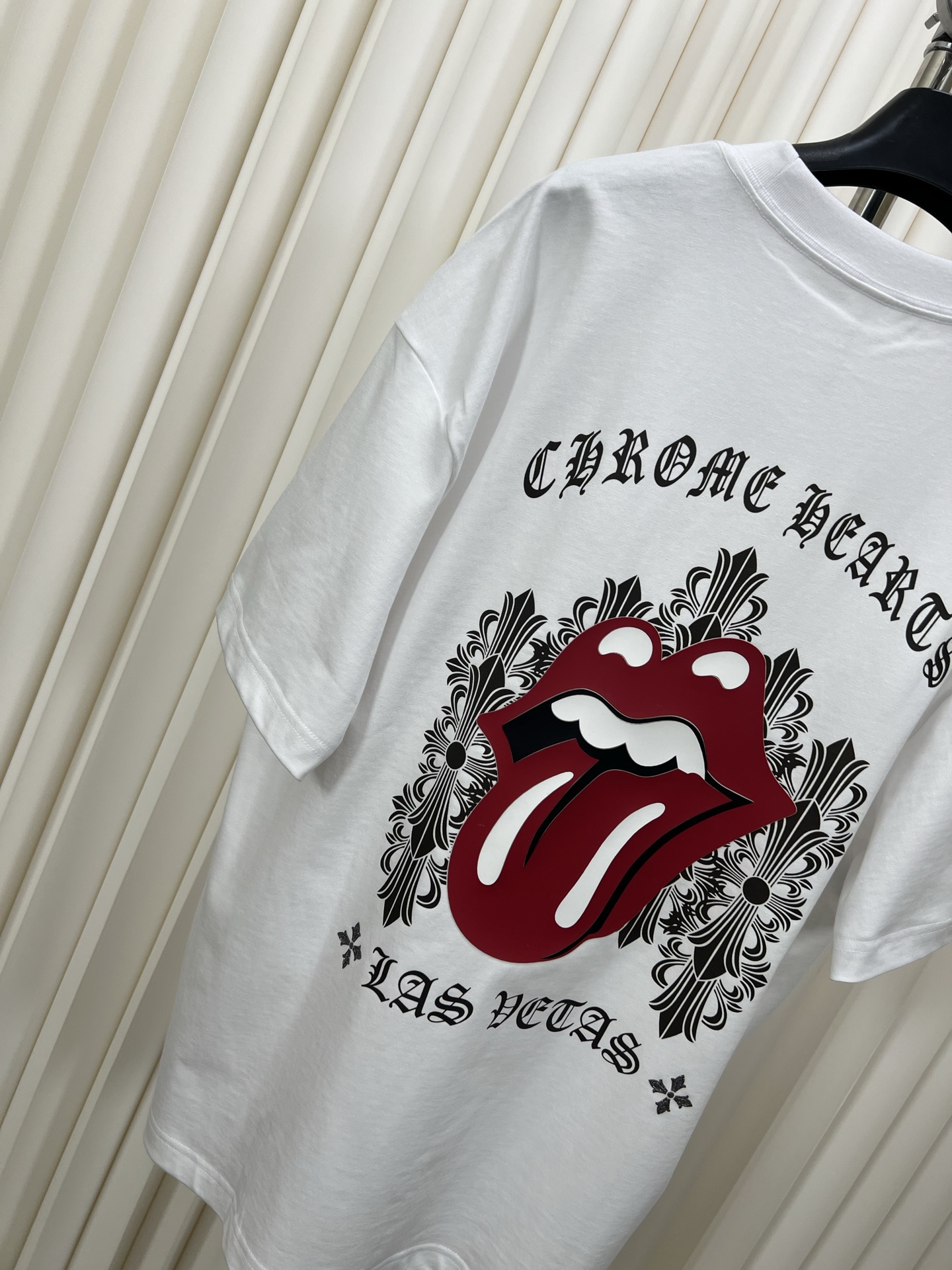 Chrome Hearts Thick Tongue Logo Short Sleeve T-Shirt - Relaxed Fit 10 i1745421971993 6094 0 8