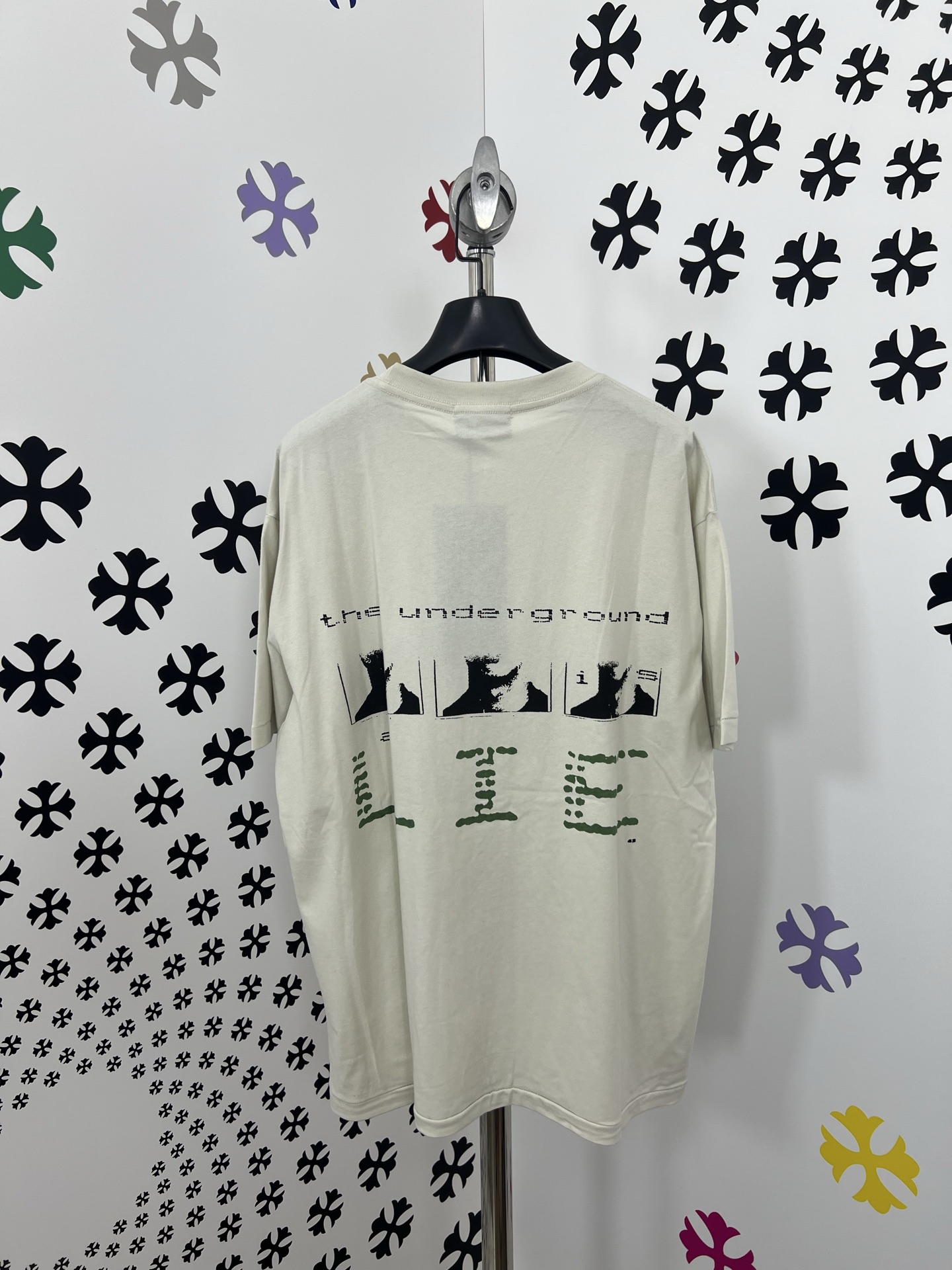 ERD Enfants Riches Deprimes Printed Logo Short Sleeve T-Shirt 9 i1749382798456 7977 0 7