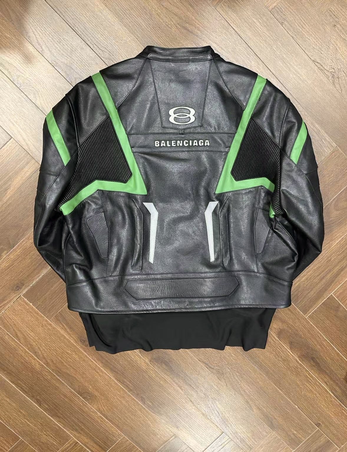 Balenciaga BLCG 25 New Motorcycle Jacket - Heavy Duty, Genuine Leather 3 i1754817233928 4259 0 1