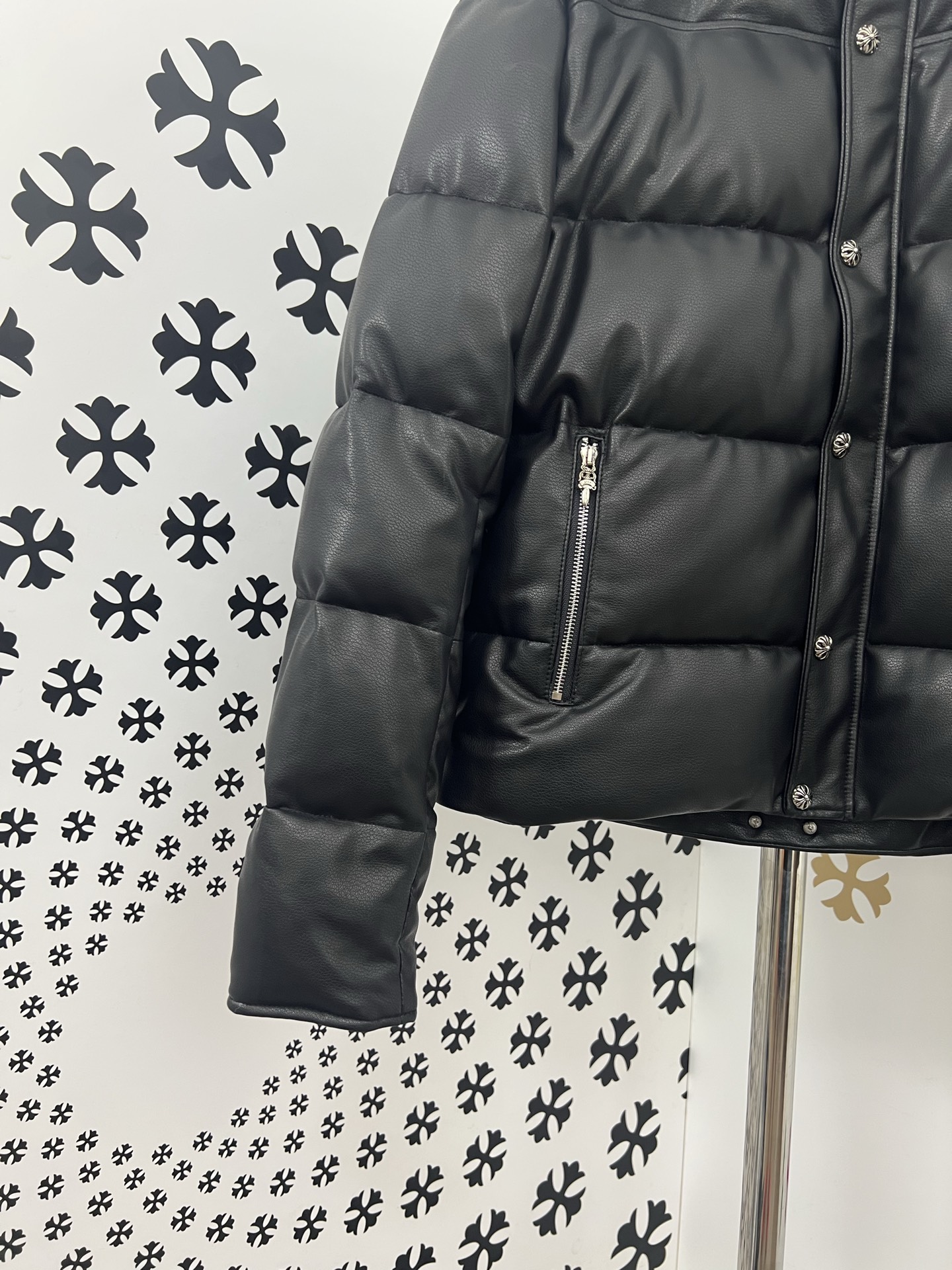 Chrome Hearts Classic Leather Down Jacket - New 25 Collection 6 i1755269705372 8526 0 4
