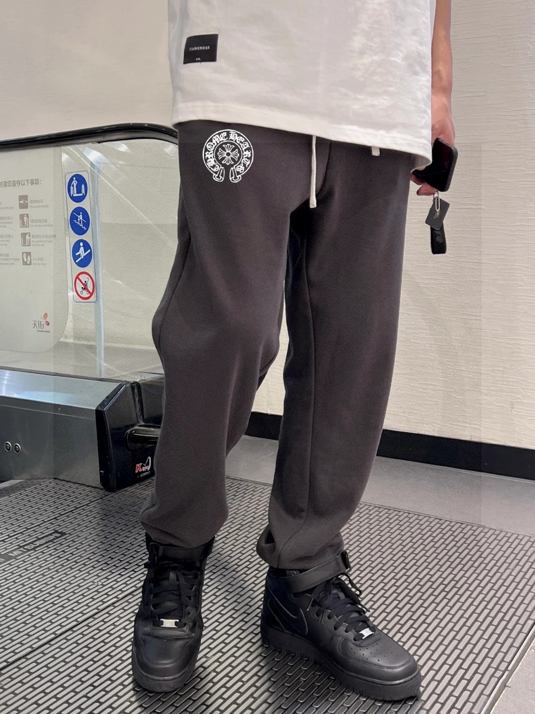Alternative view of Chrome Hearts Pants 08077