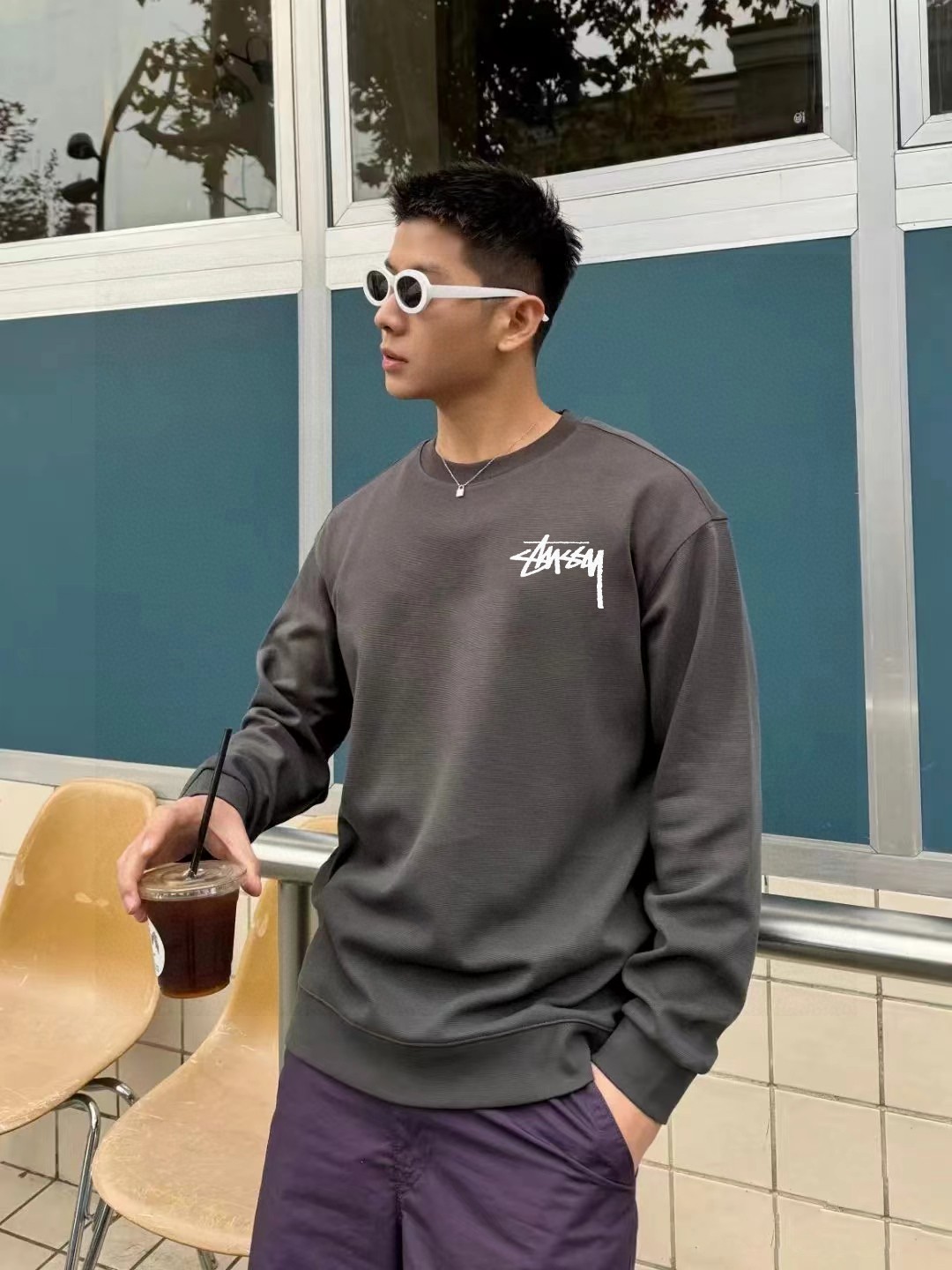 Alternative view of Hoodie 06599