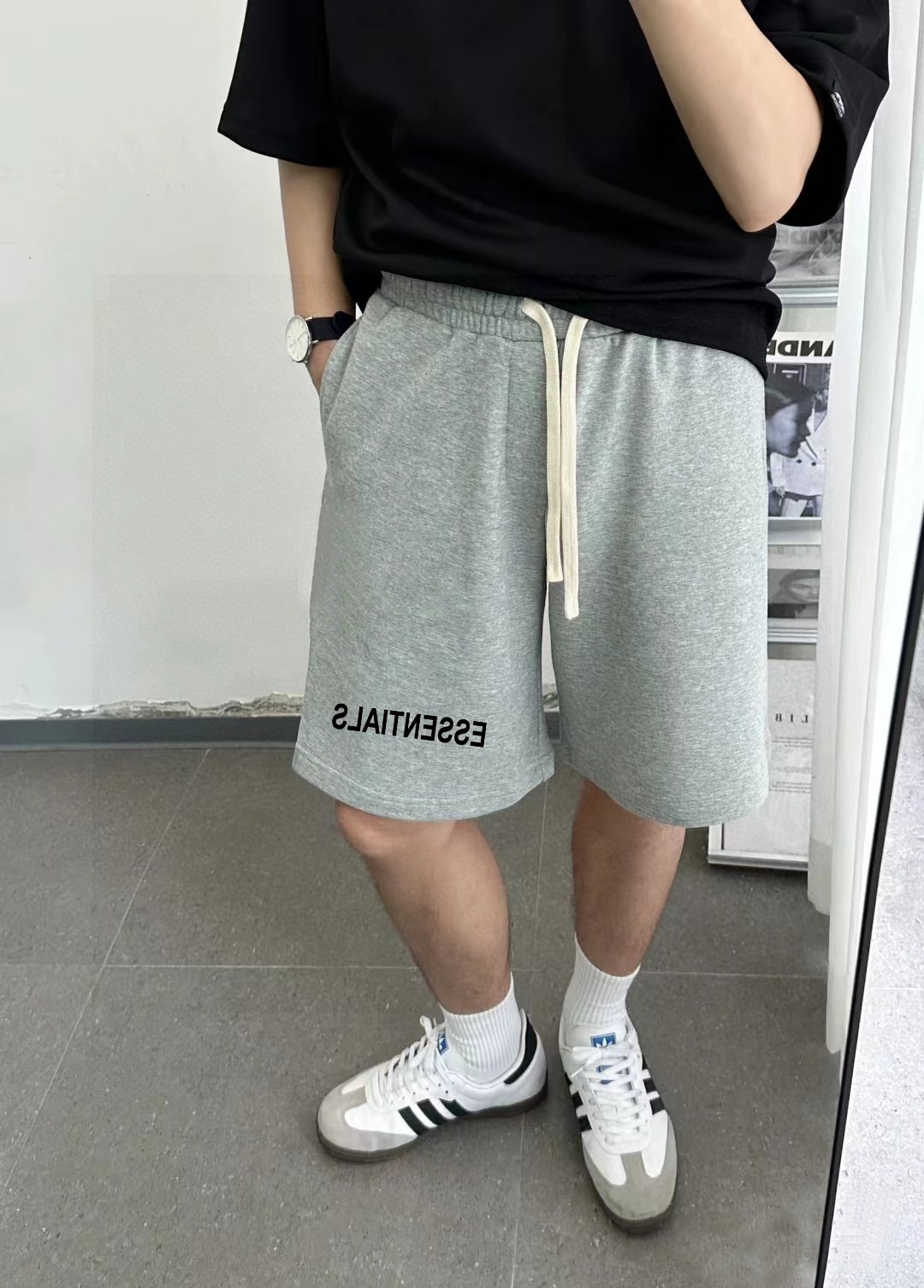Alternative view of Shorts 05655