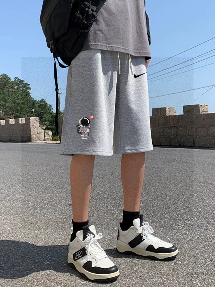 Alternative view of Shorts 05656