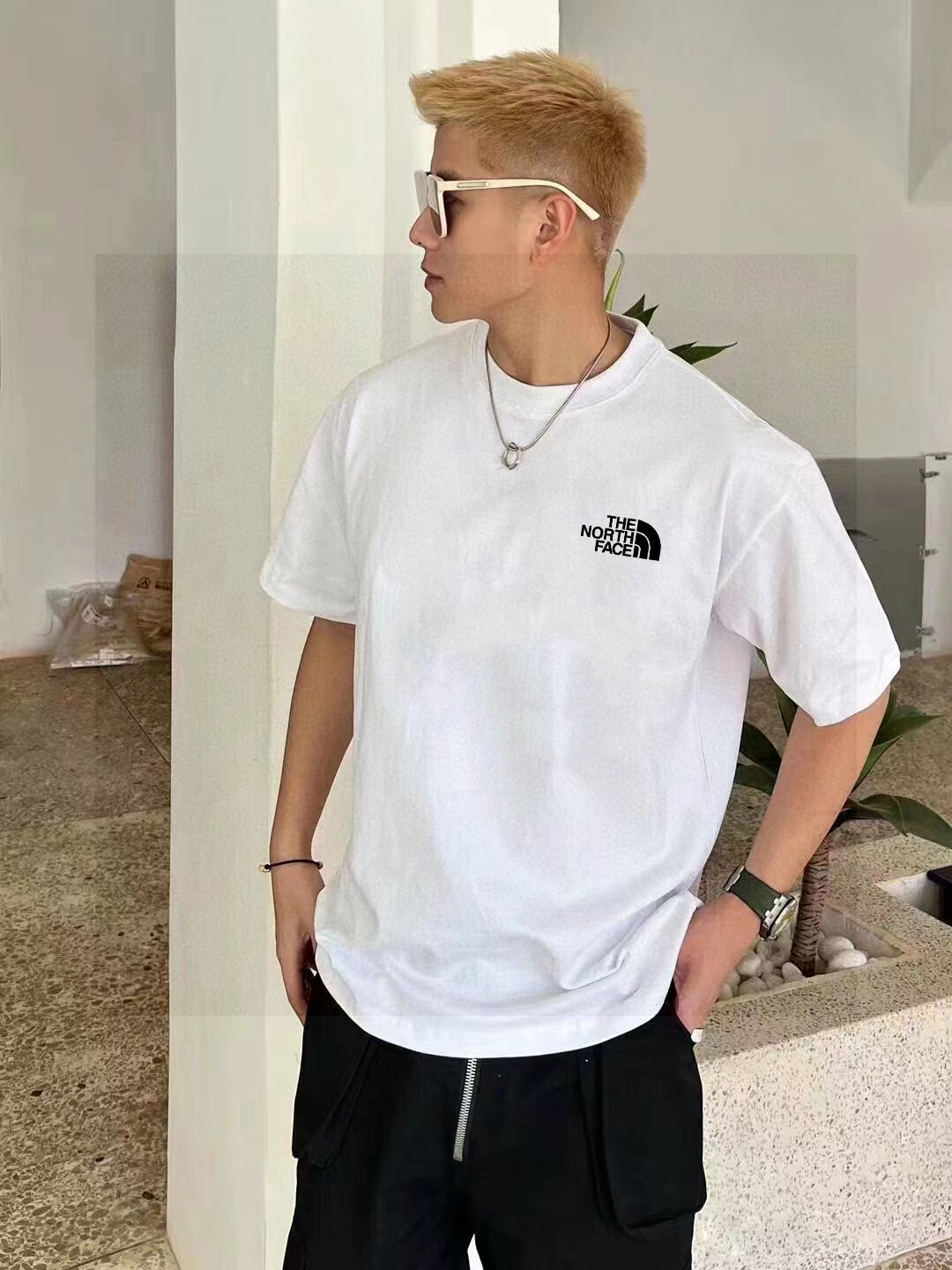 Alternative view of T-Shirt 05676