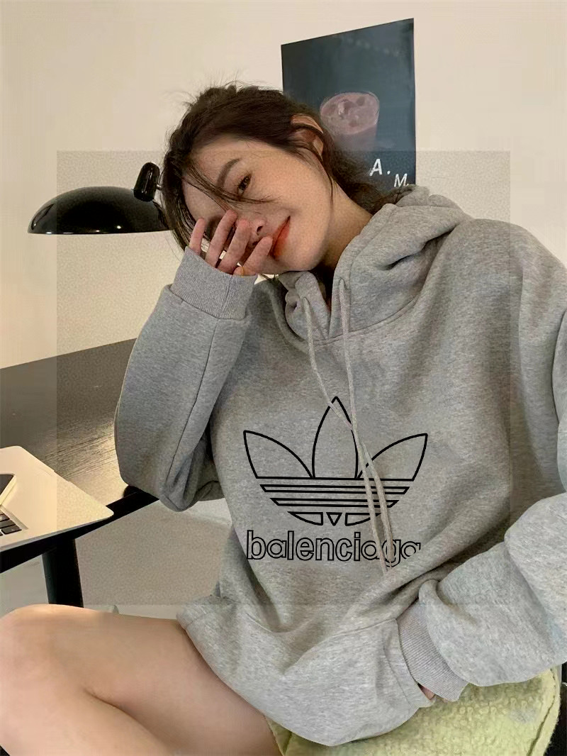 Alternative view of Balenciaga Cap 03948