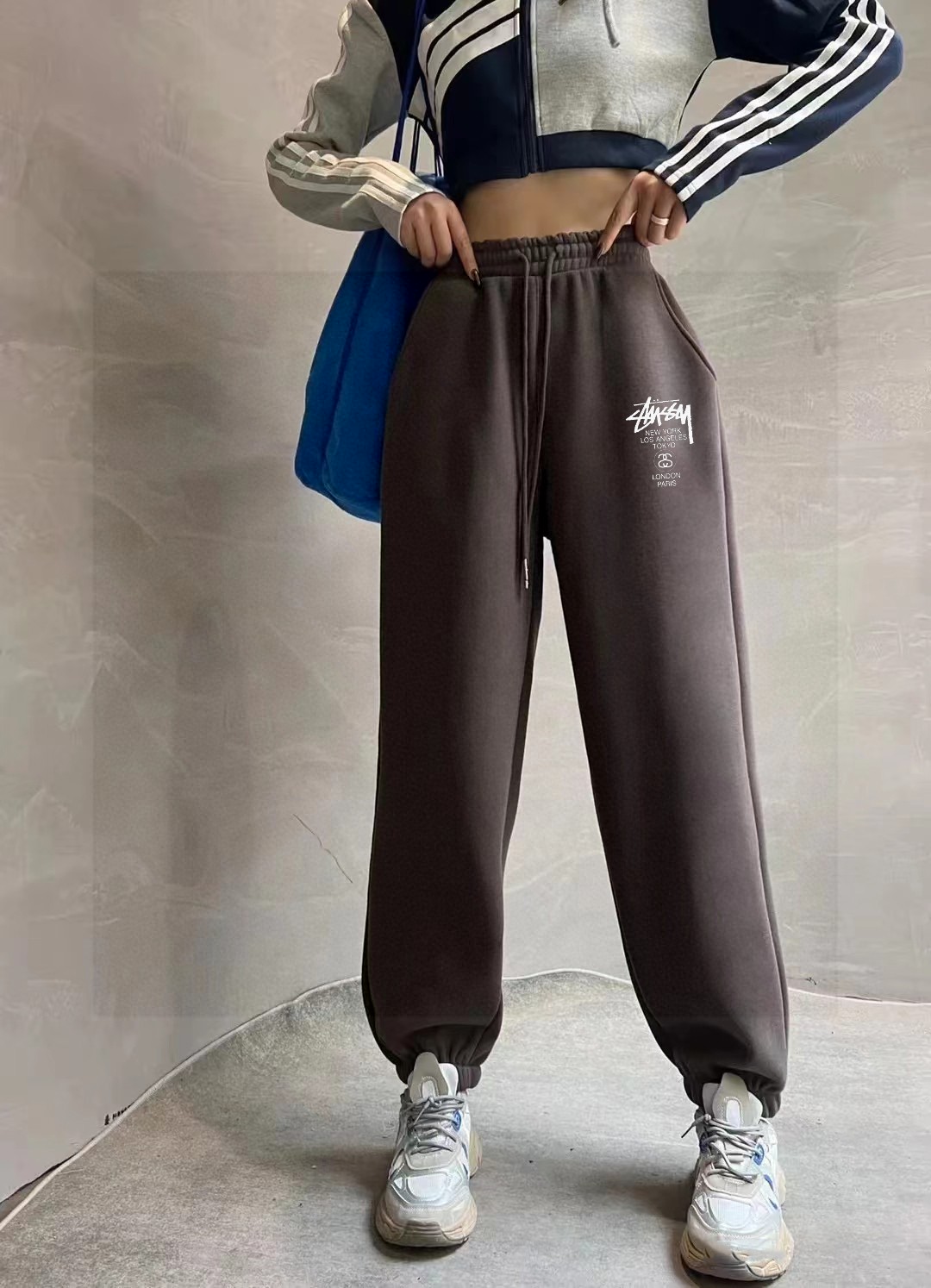 Alternative view of Pants 02267