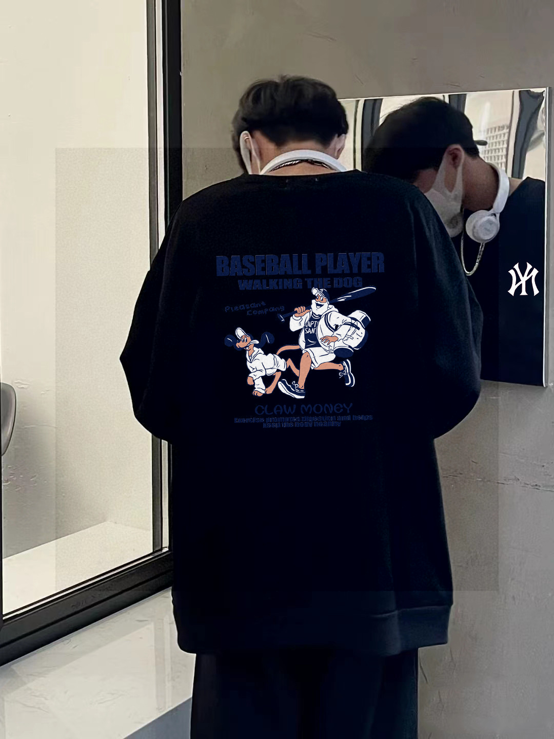 Alternative view of Hoodie 02244