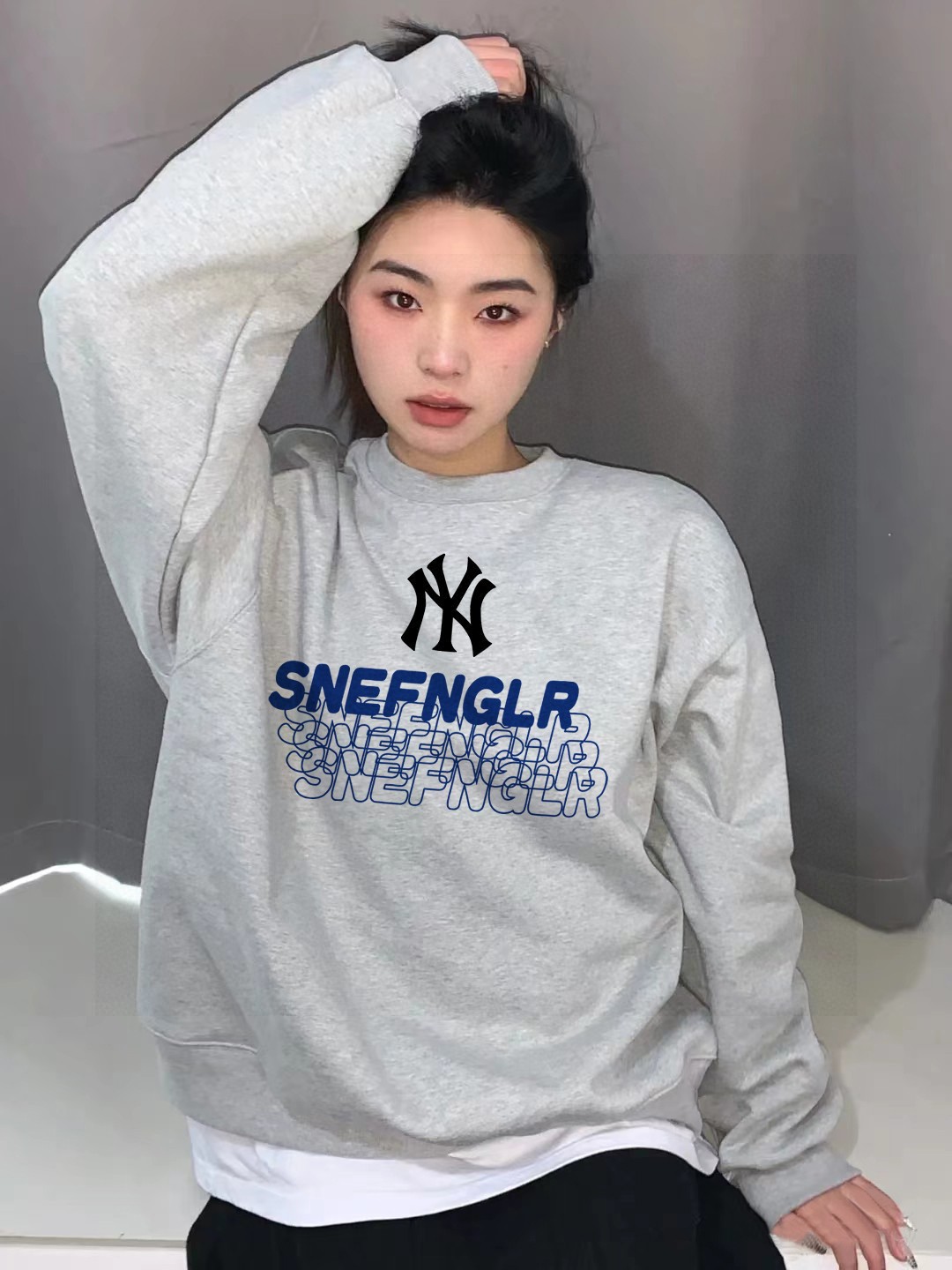 Alternative view of Hoodie 02495