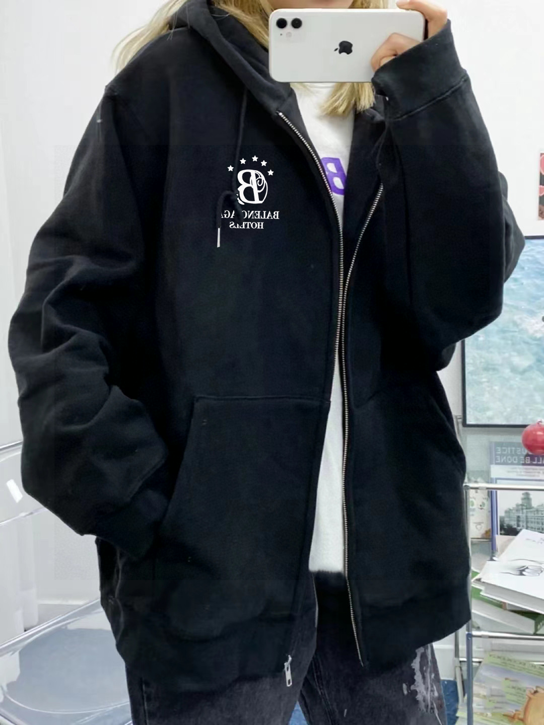 Alternative view of Balenciaga Cap 02236