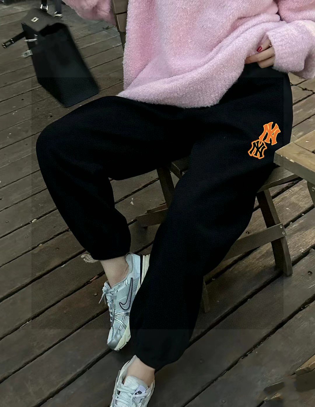 Alternative view of Pants 00638