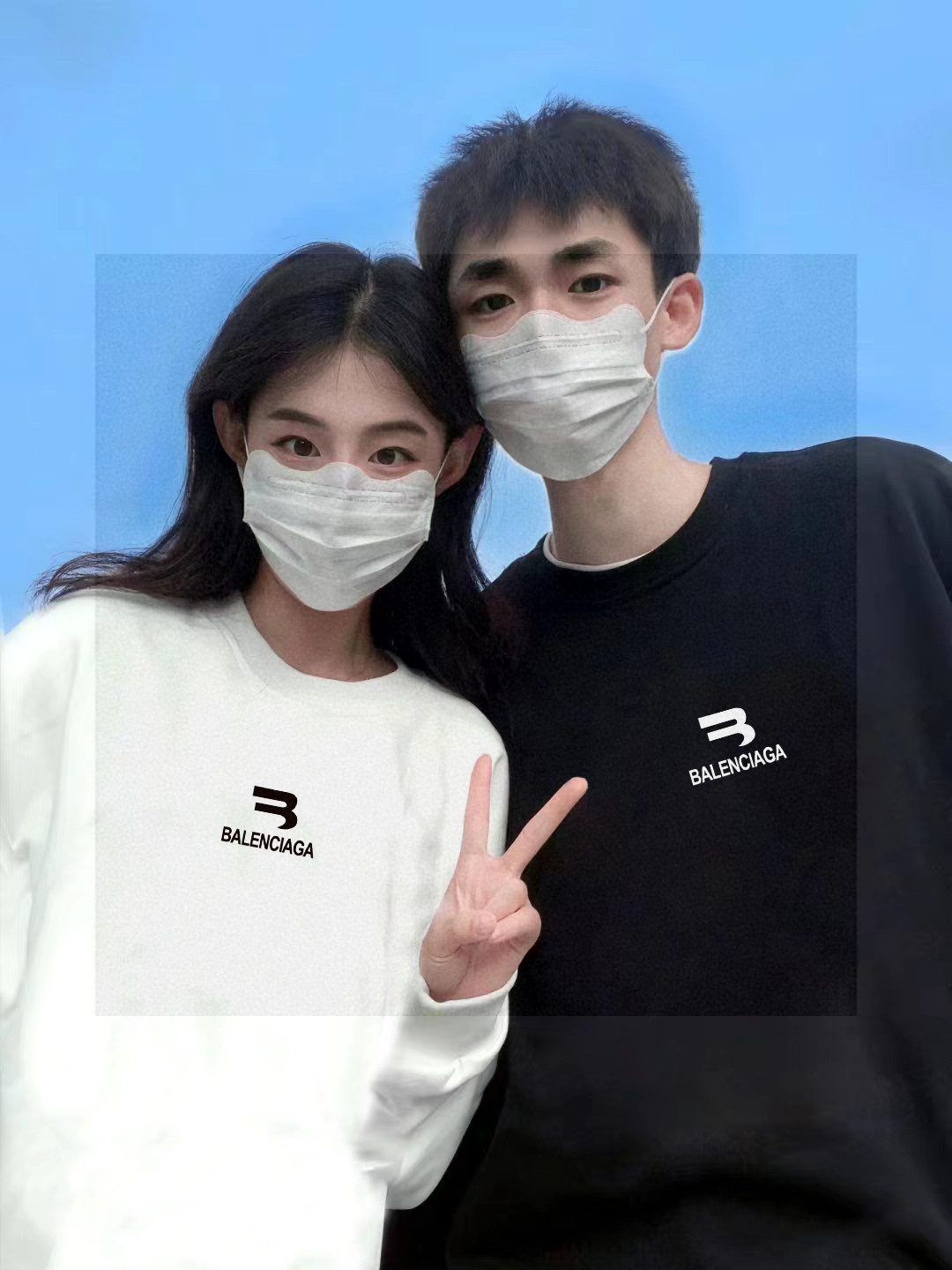 Alternative view of Balenciaga Hoodie 00611