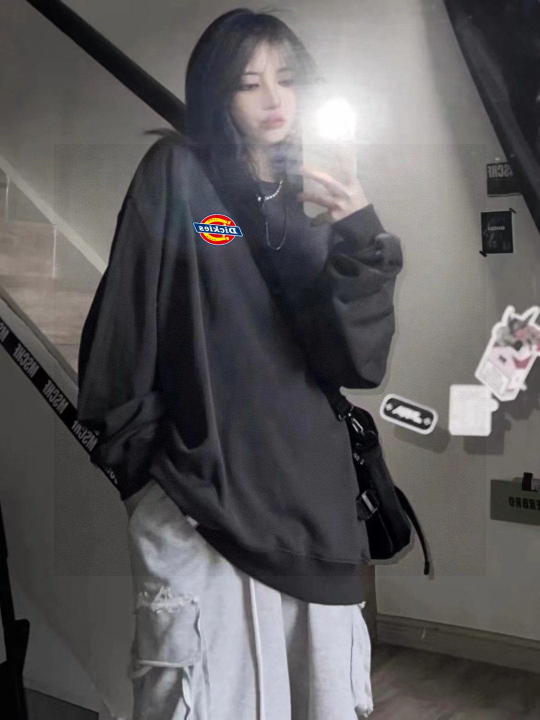 Alternative view of Hoodie 00607