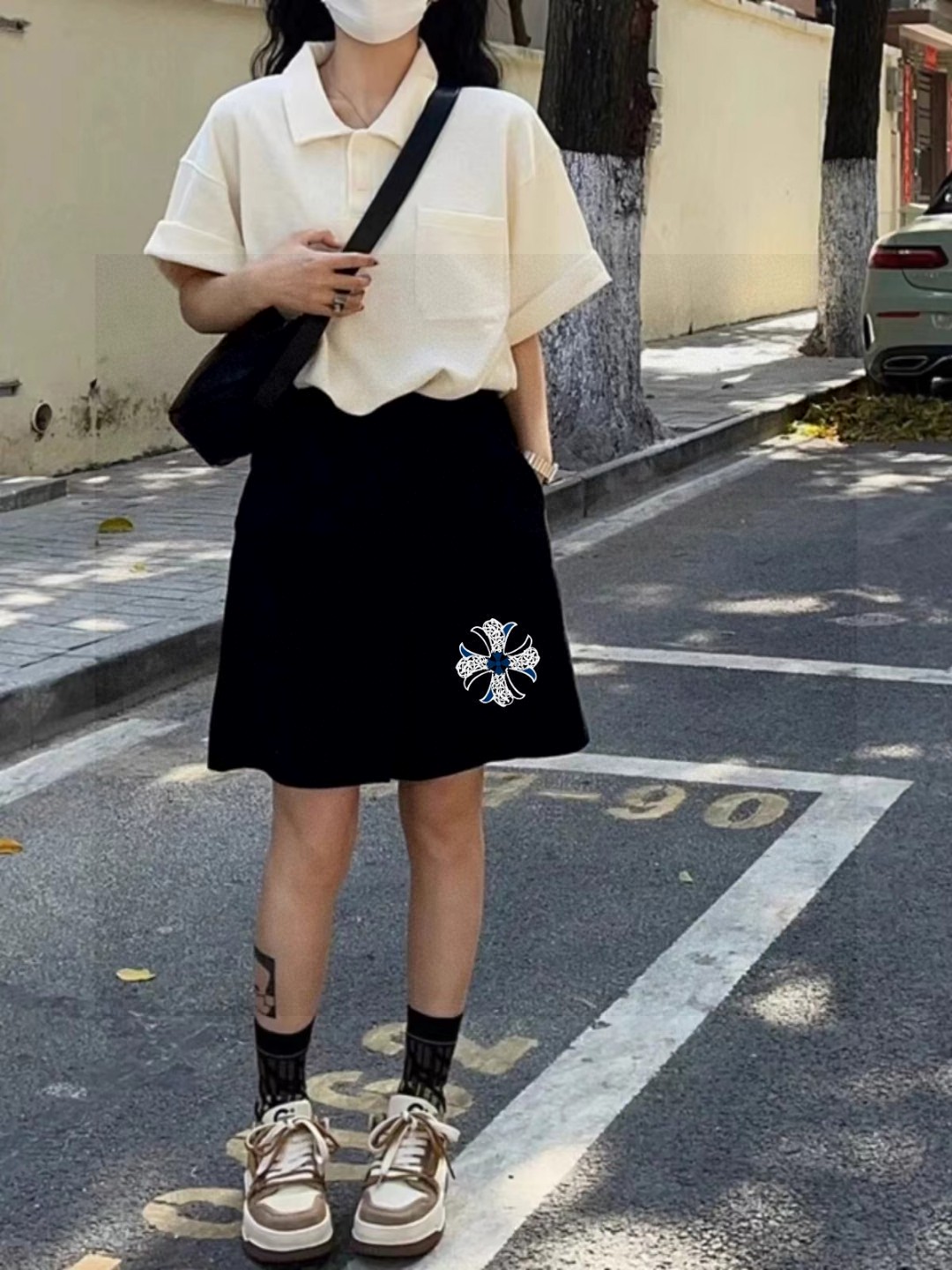 Alternative view of Chrome Hearts Shorts 01480