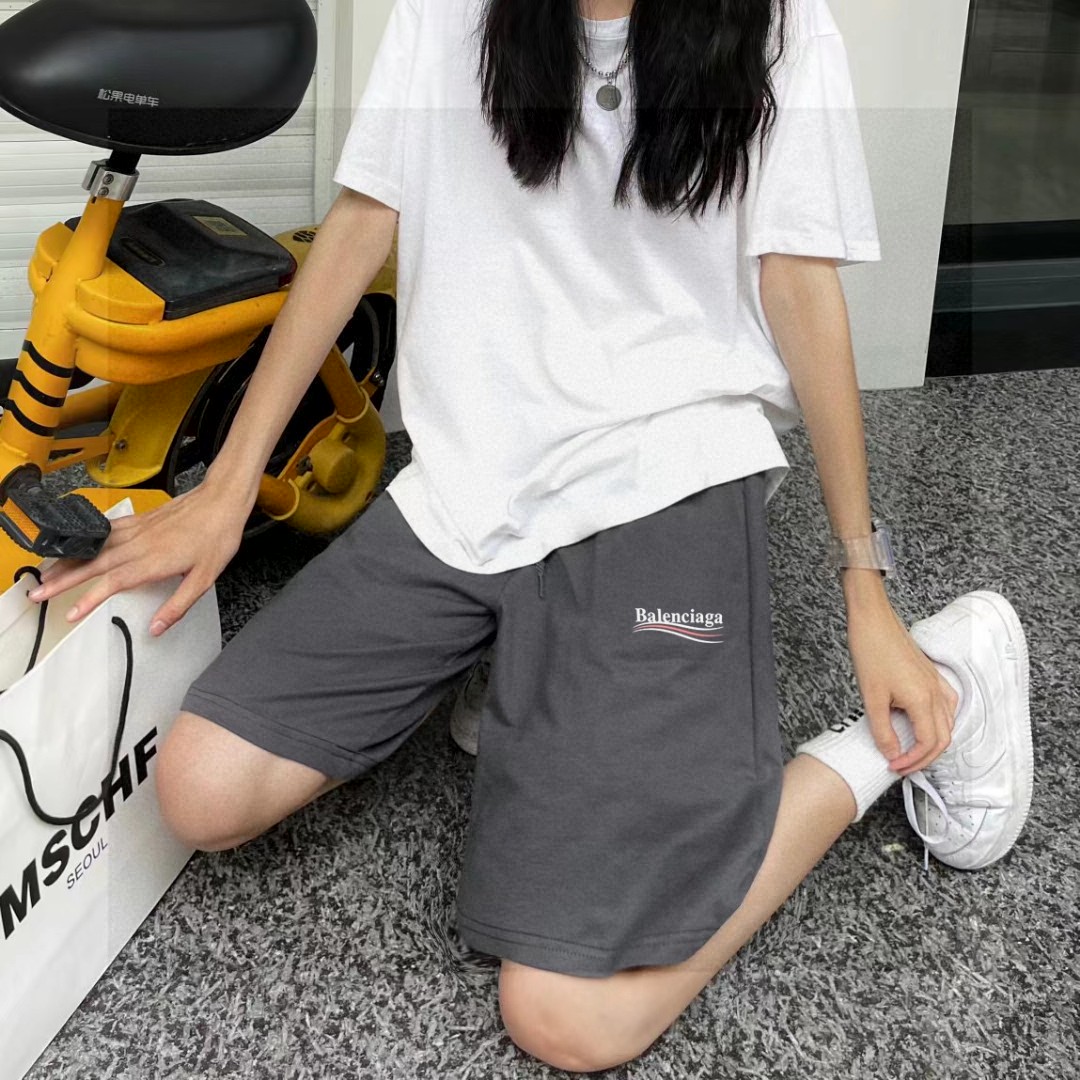 Balenciaga Shorts 01474