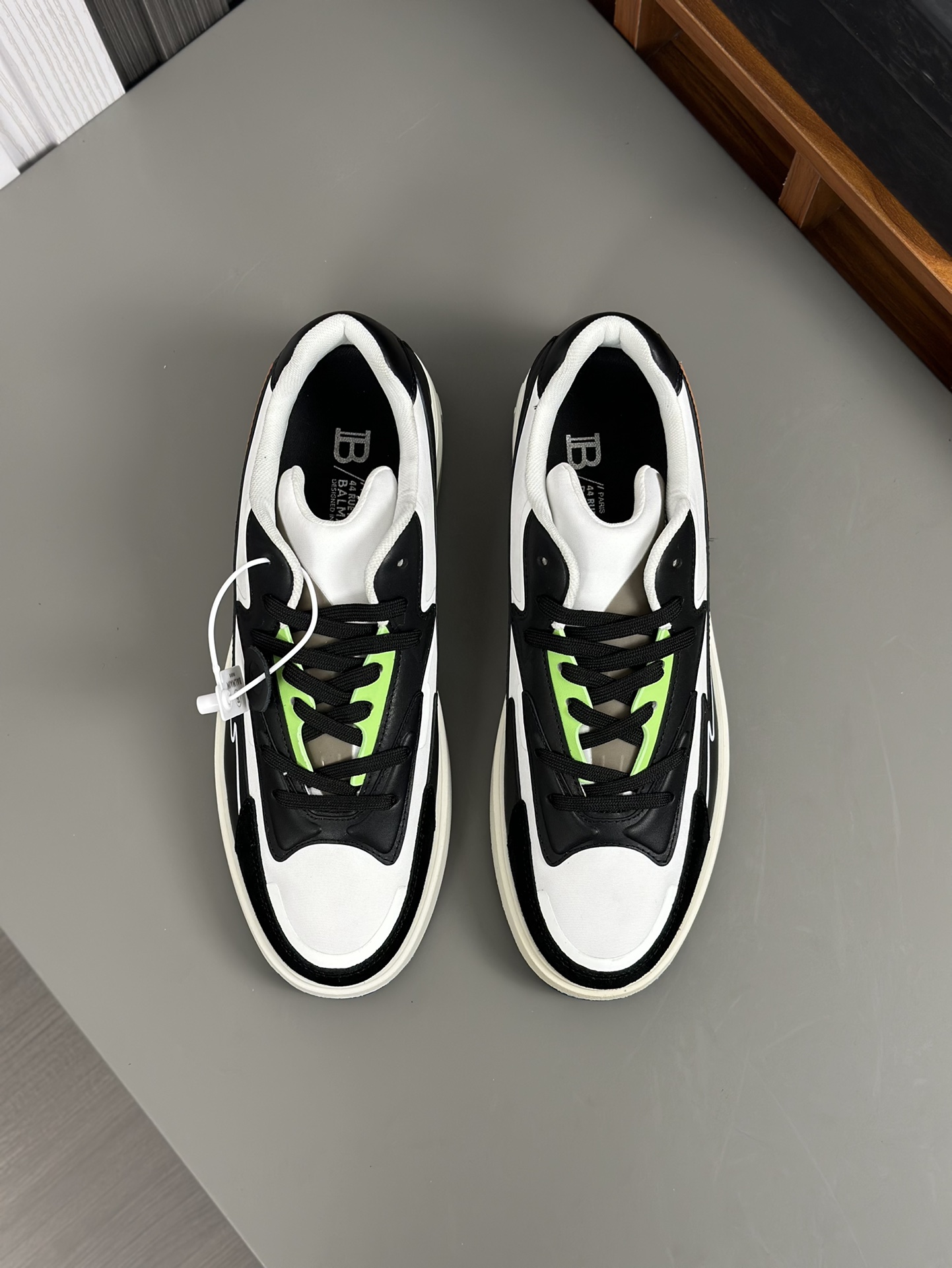 Precio real Zapatillas BALMAIN B-Skate Zapatillas B-Skate con costuras multimaterial en colores contrastantes…