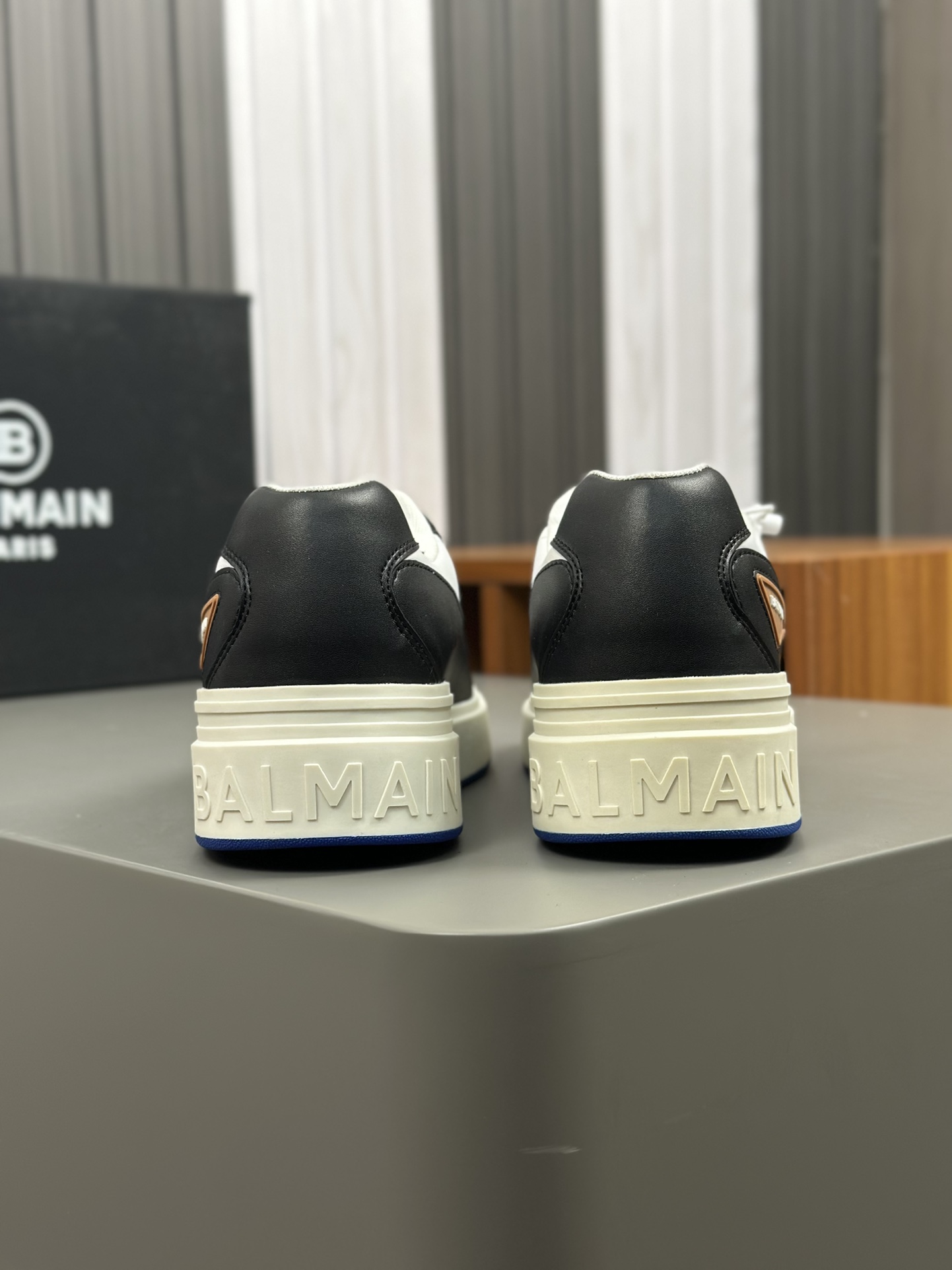 Miniatura 8