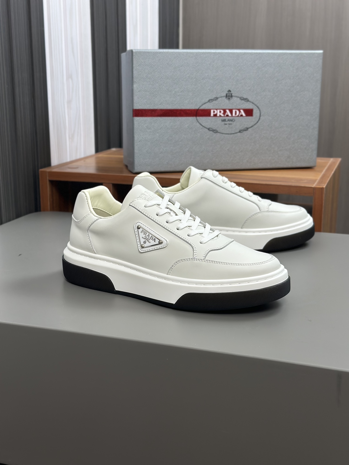 alta calidad [PRADA] zapatillas de deporte de los hombres de la calle fritos nueva llegada, contador