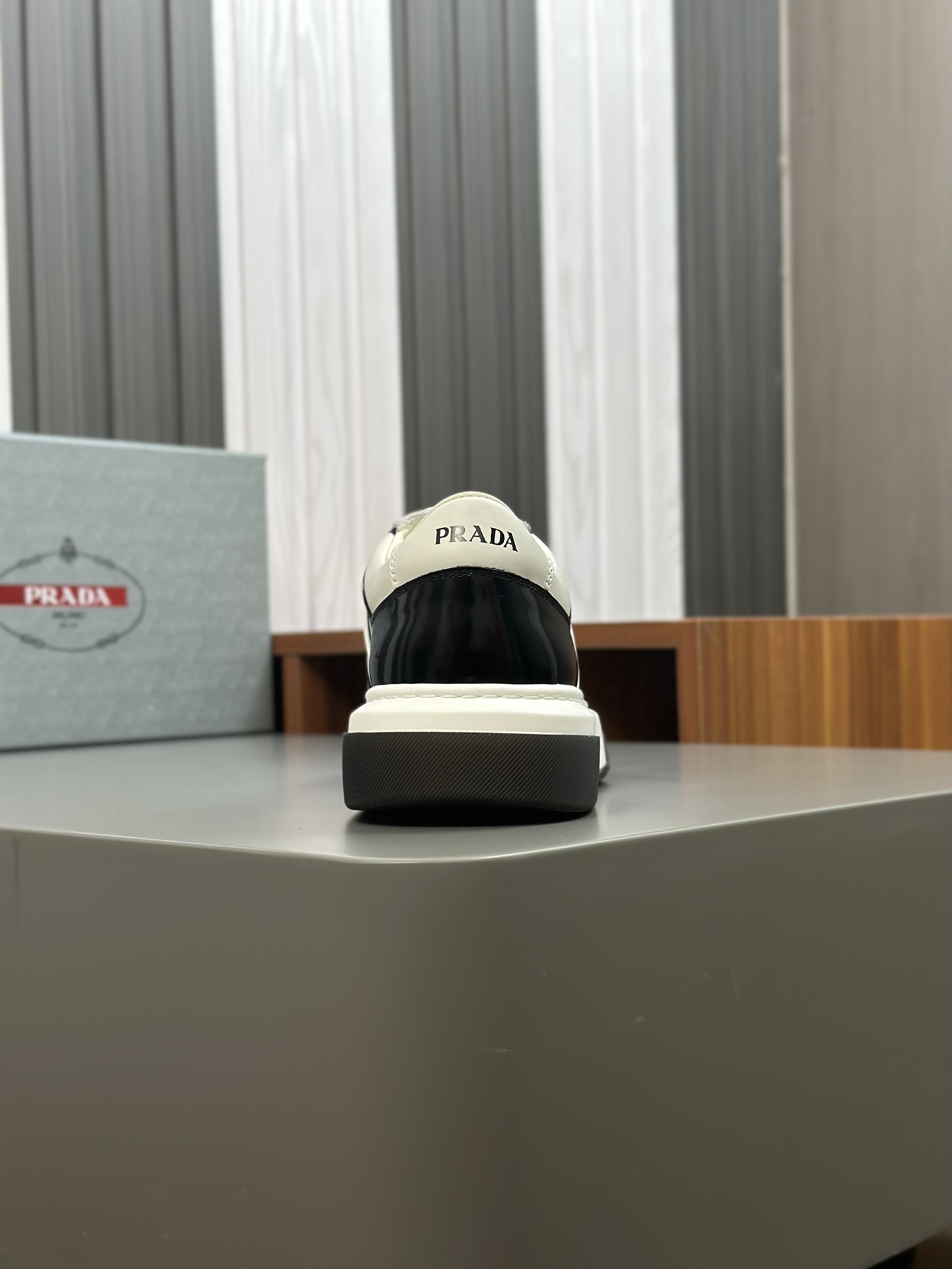 alta calidad [PRADA] zapatillas de deporte de los hombres de la calle fritos nueva llegada, contador