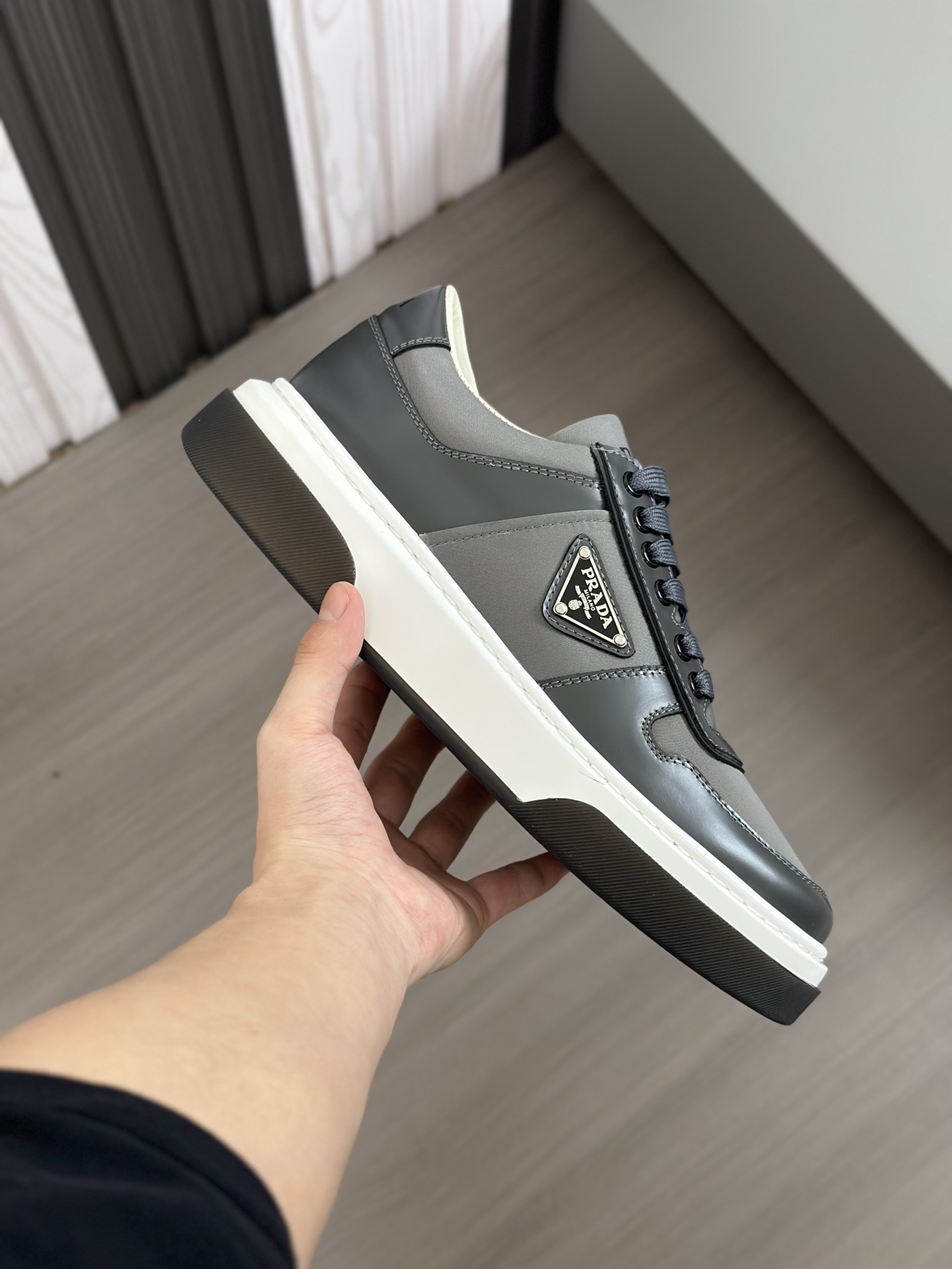 alta calidad [PRADA] zapatillas de deporte de los hombres de la calle fritos nueva llegada, contador
