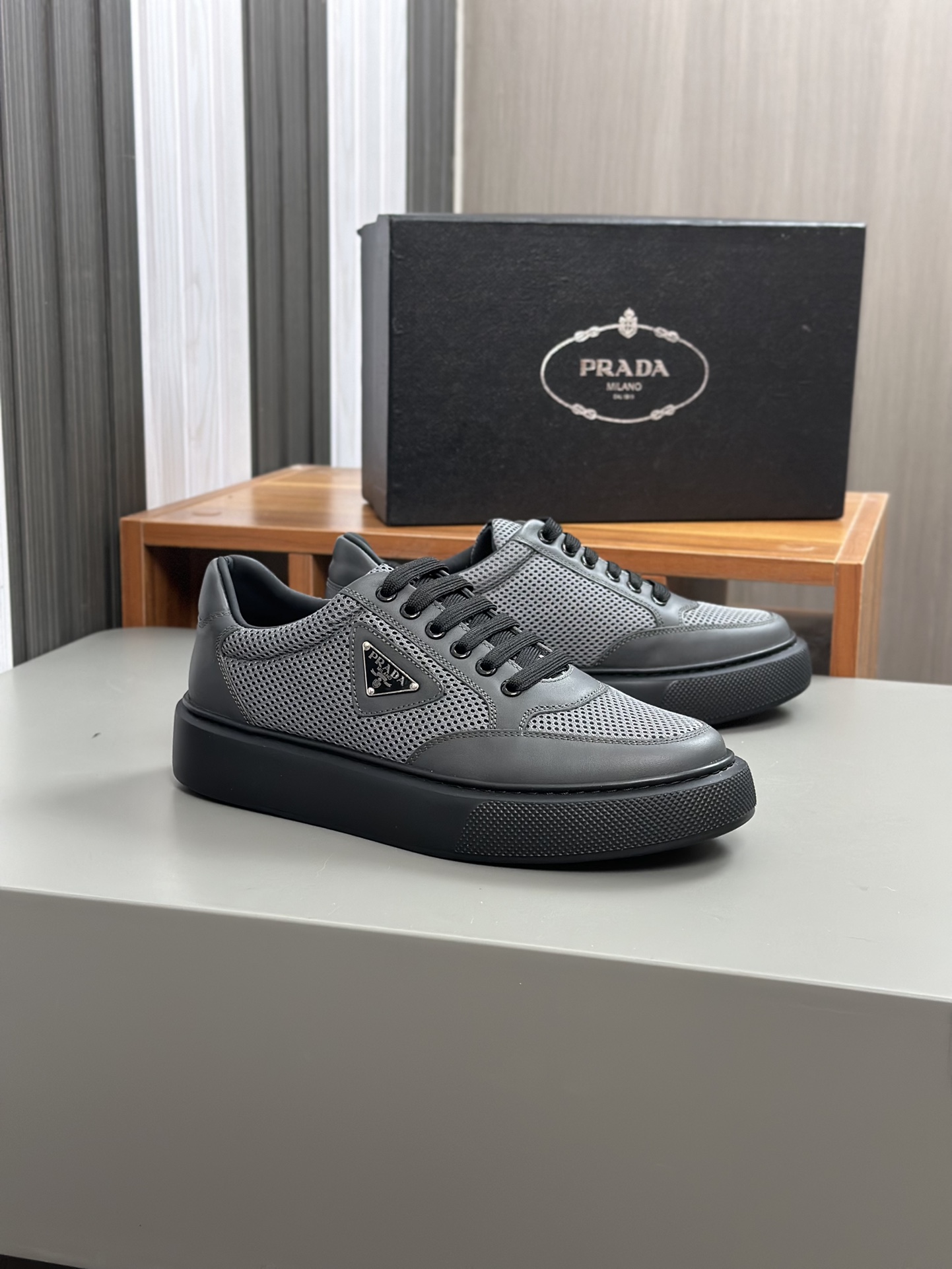 alta calidad [PRADA] zapatillas de deporte de los hombres de la calle fritos nueva llegada, contador