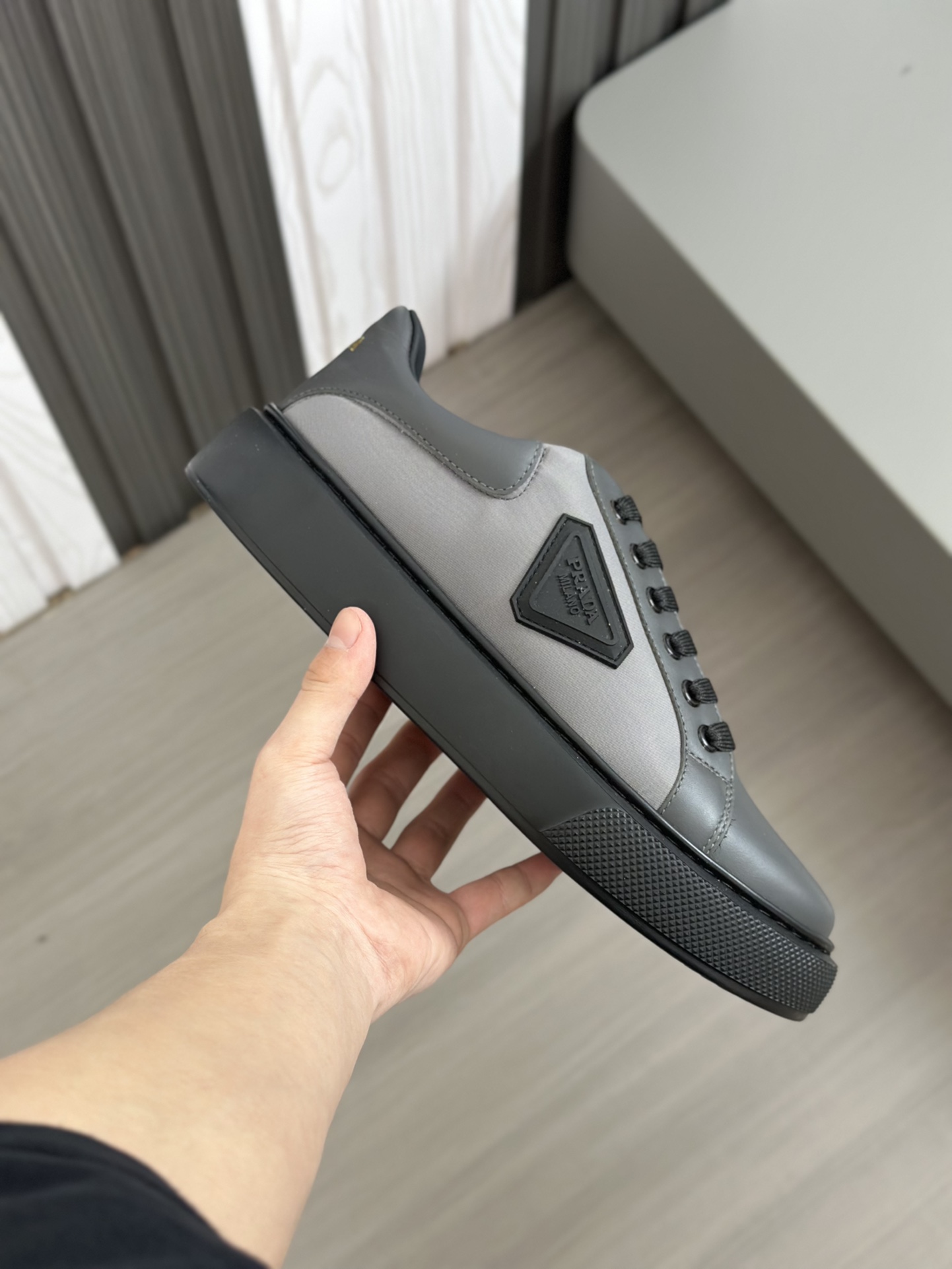 alta calidad [PRADA] zapatillas de deporte de los hombres de la calle fritos nueva llegada, contador