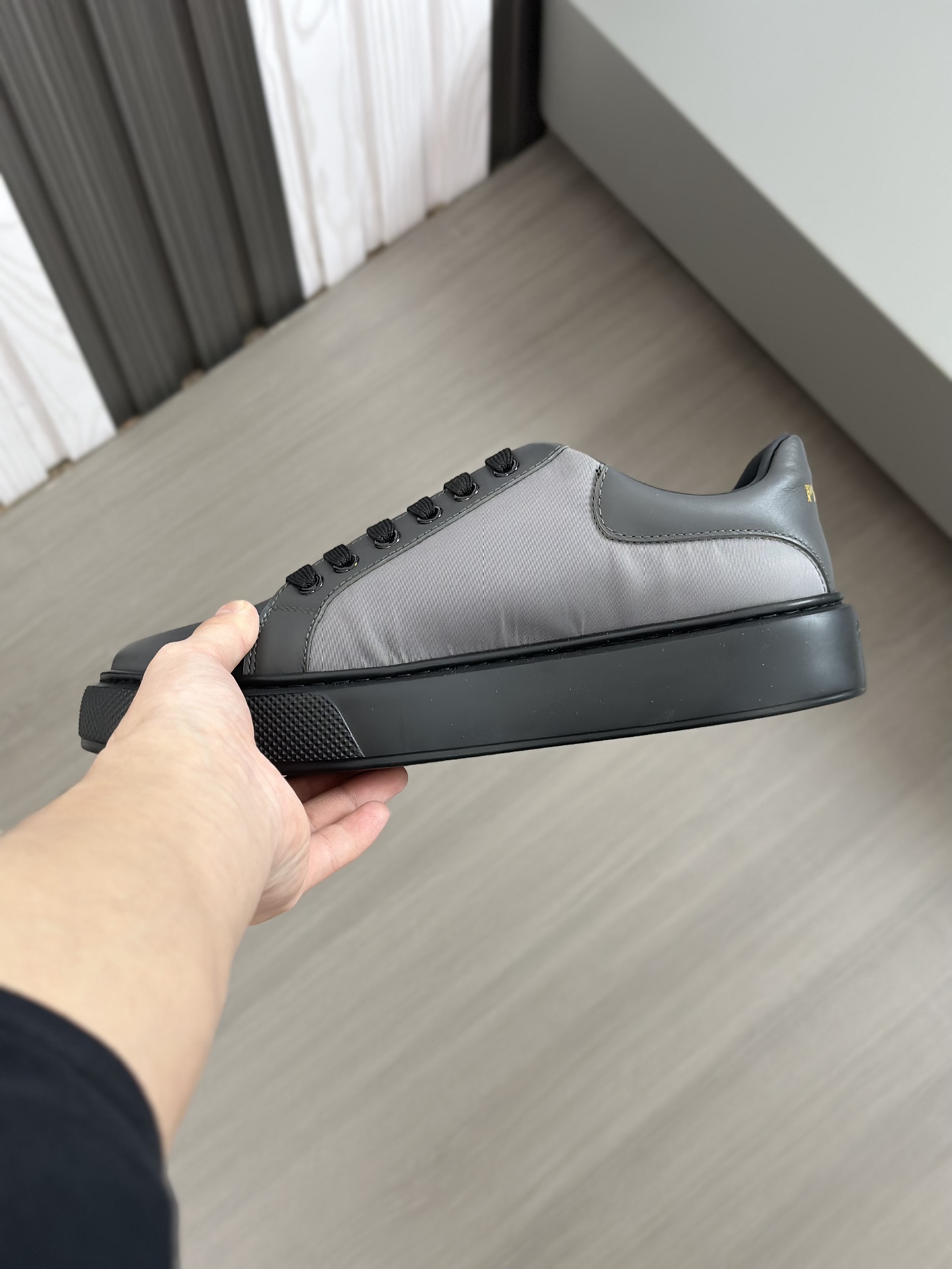 alta calidad [PRADA] zapatillas de deporte de los hombres de la calle fritos nueva llegada, contador