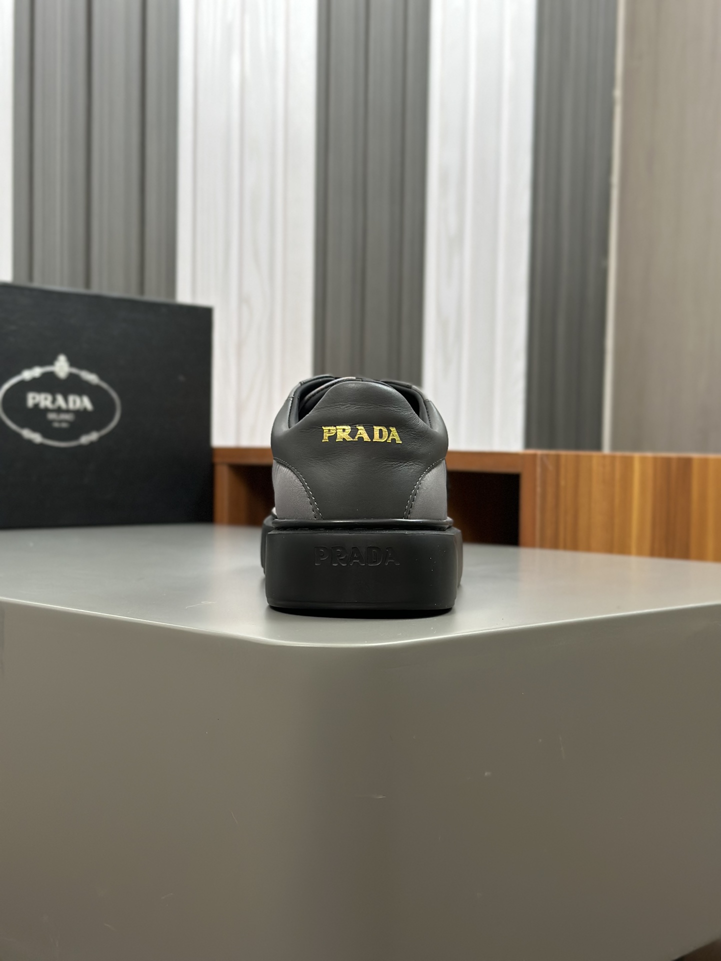 alta calidad [PRADA] zapatillas de deporte de los hombres de la calle fritos nueva llegada, contador